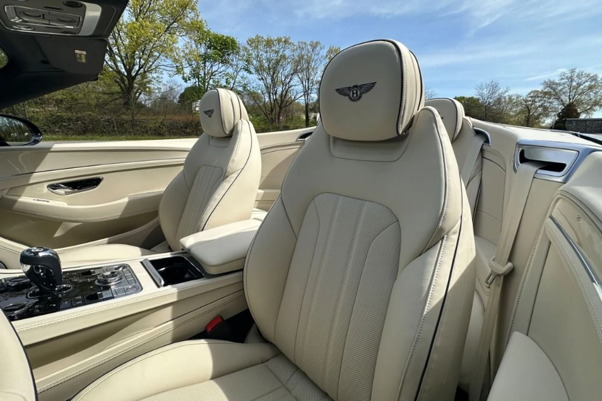 mph009_2871881592_New_2026_Bentley_Continental_GT_1777900632_2198b3a60b