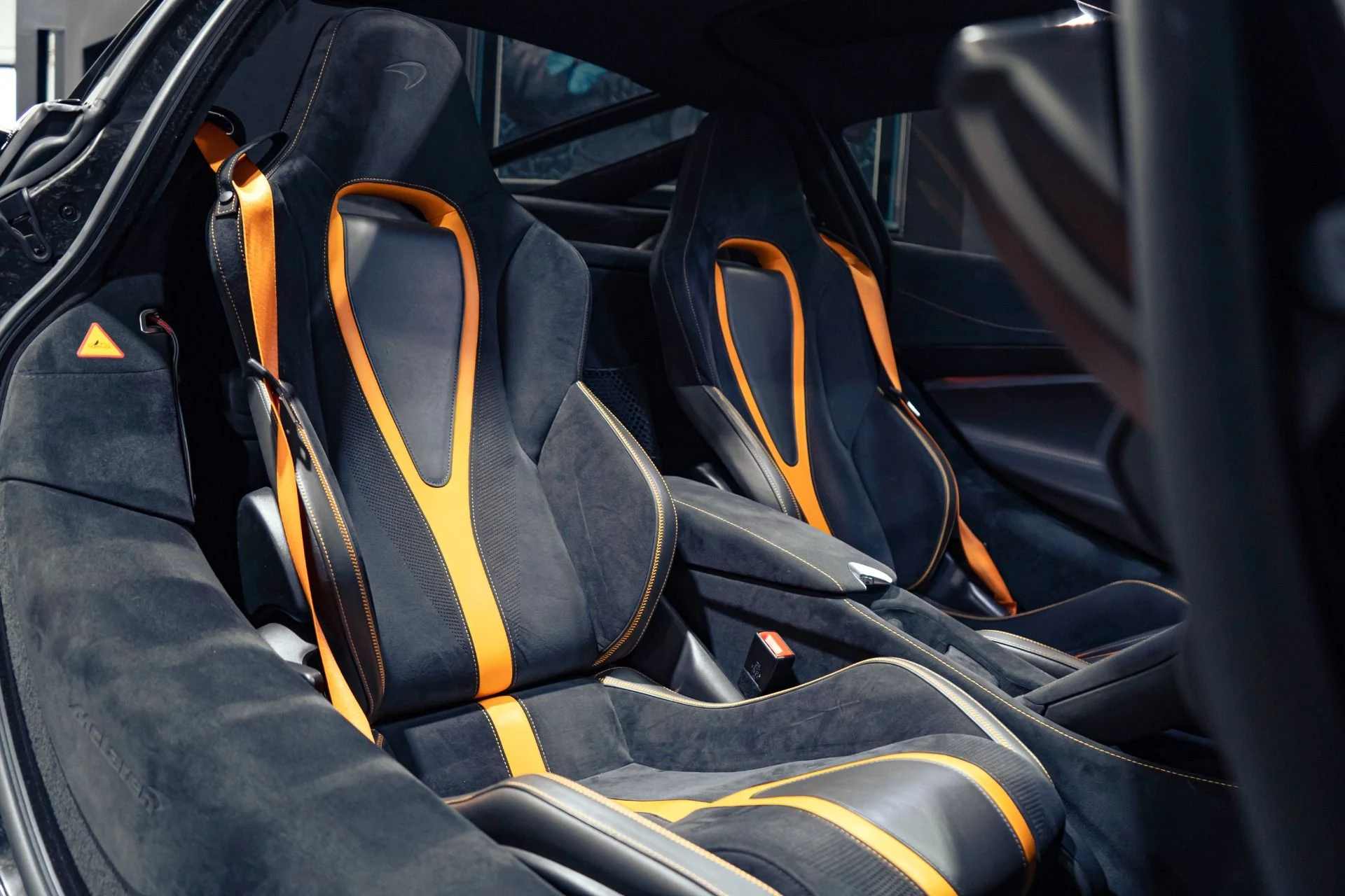 mph009_2882344174_Used_2018_Mc_Laren_720_S_Performance_Full_Carbon_Package_1774472024_9b18f400ea