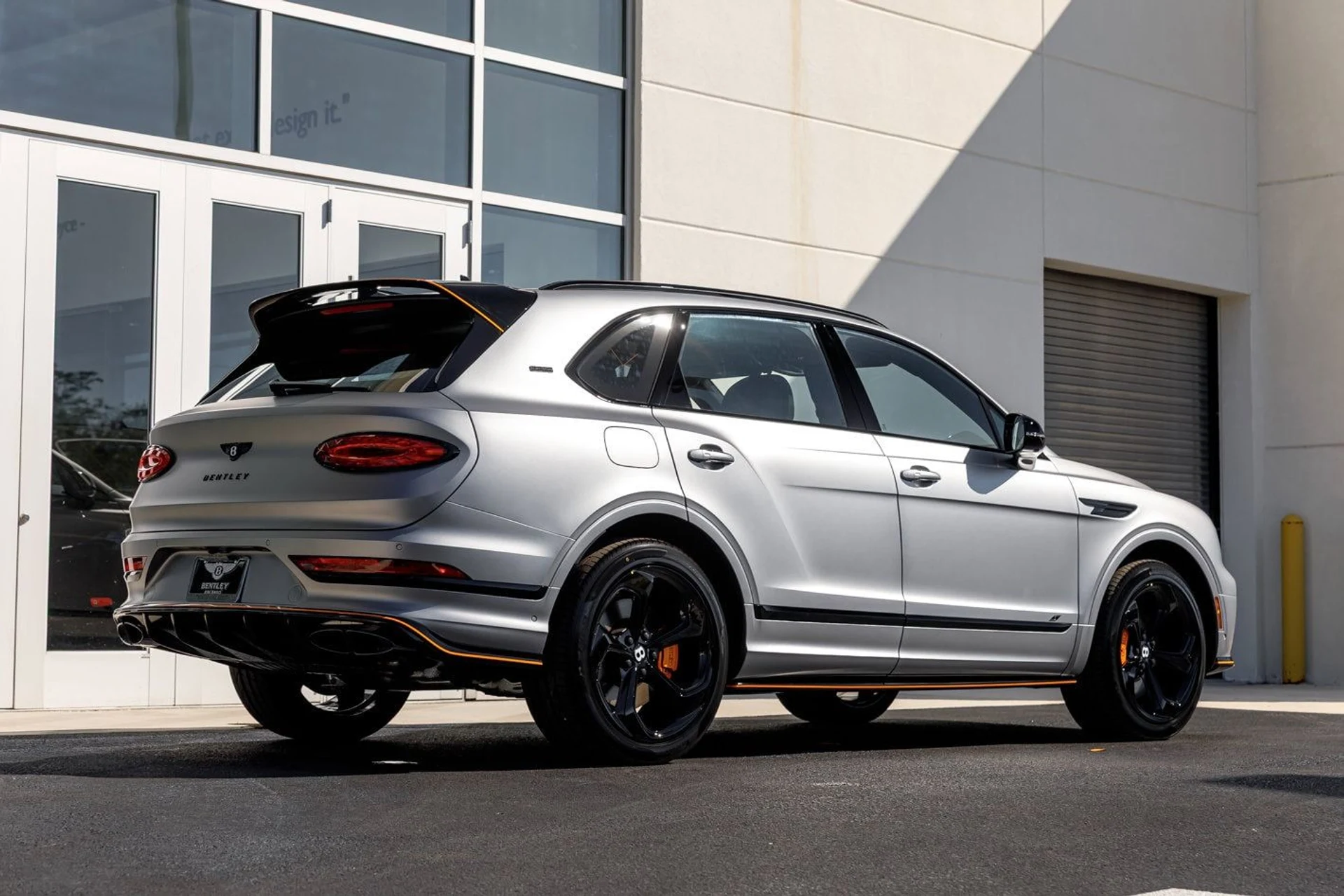 mph009_2885629867_88b6902bb645a41a949863648d71ccaax_c8e6e2ae1b