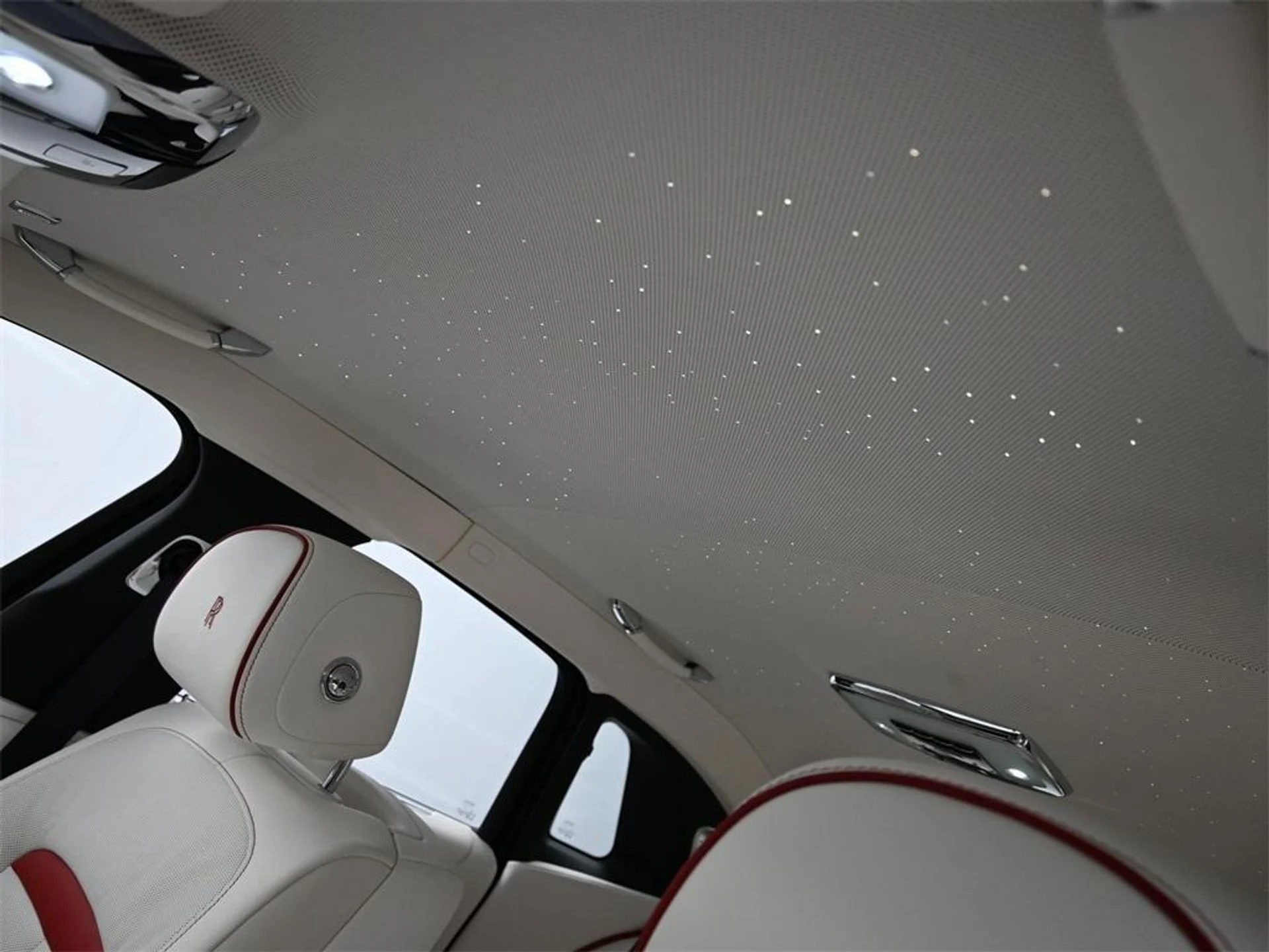 mph009_2892936550_LLO_76_Ic_Q_Gl0_Z8b_HDD_Qk_A68n_T_Hv_M_242e6ba5b5