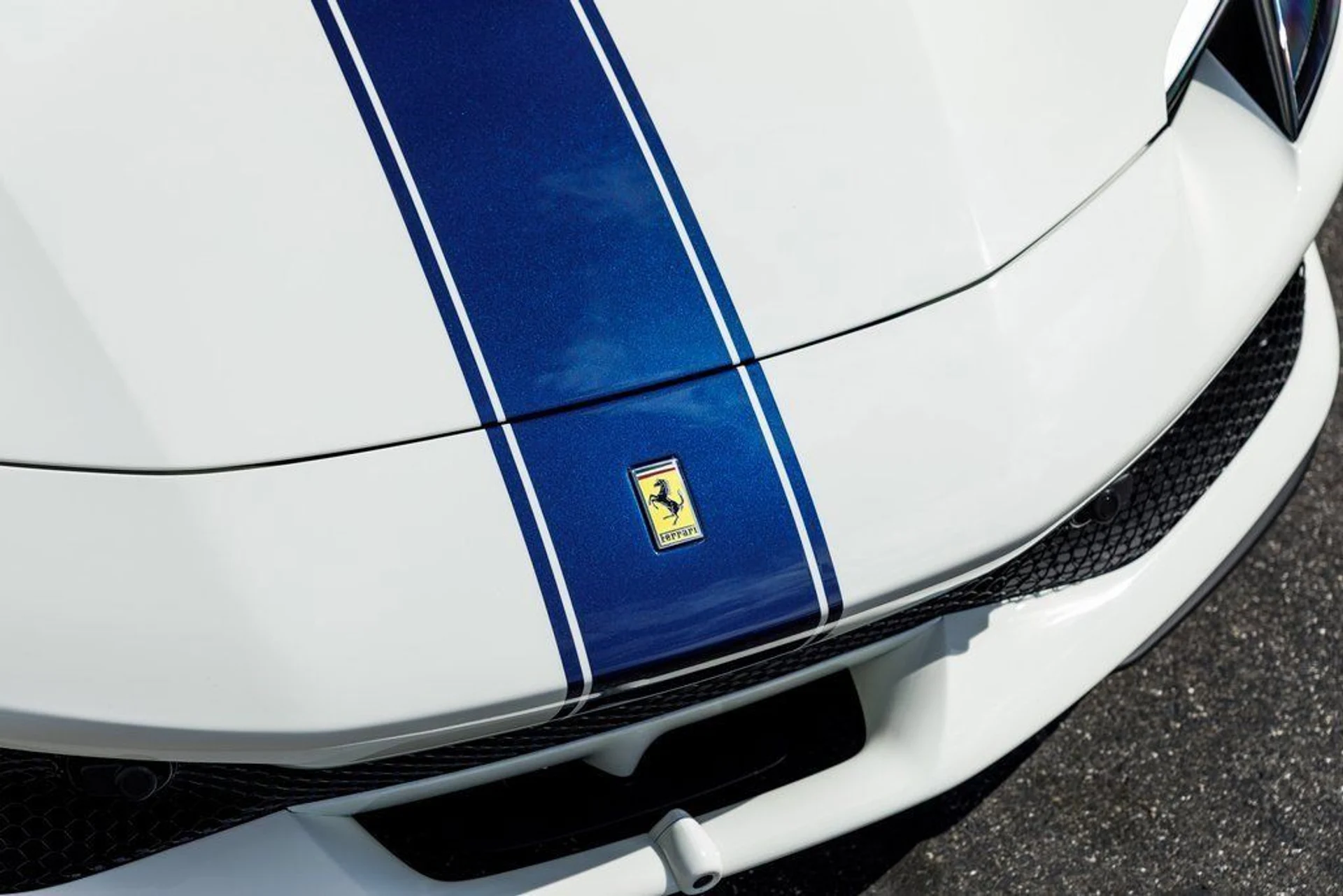 mph009_2893000739_6185fbc15e0b23e1c42f83df87696695_519449971e