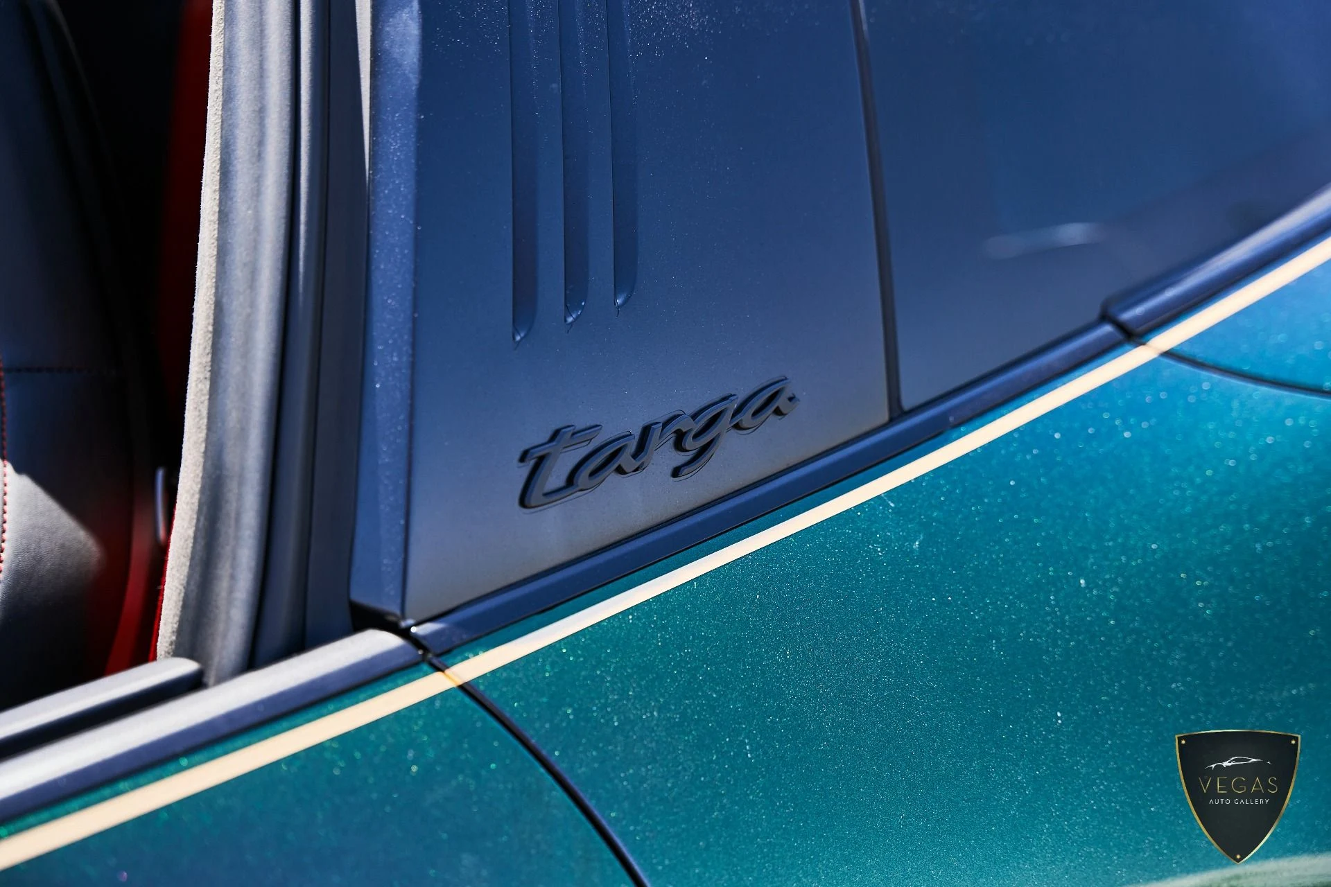 mph009_2894954979_Used_2023_Porsche_911_Targa_4_GTS_1782343343_eebd138cbb