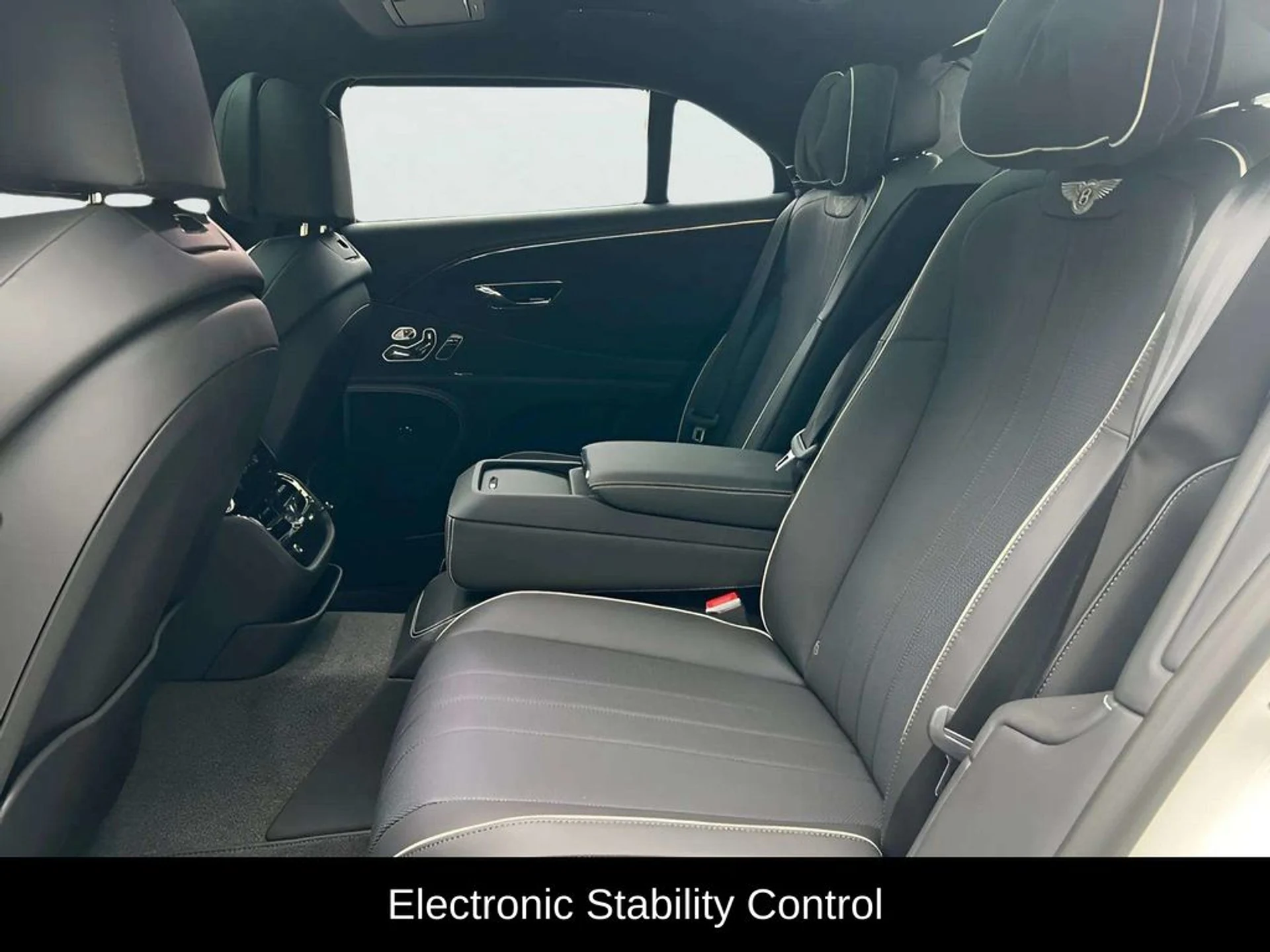 mph009_290362444_8eaa85b0e8ad7da18ac4ebe2f41d7780x_58a12cd375