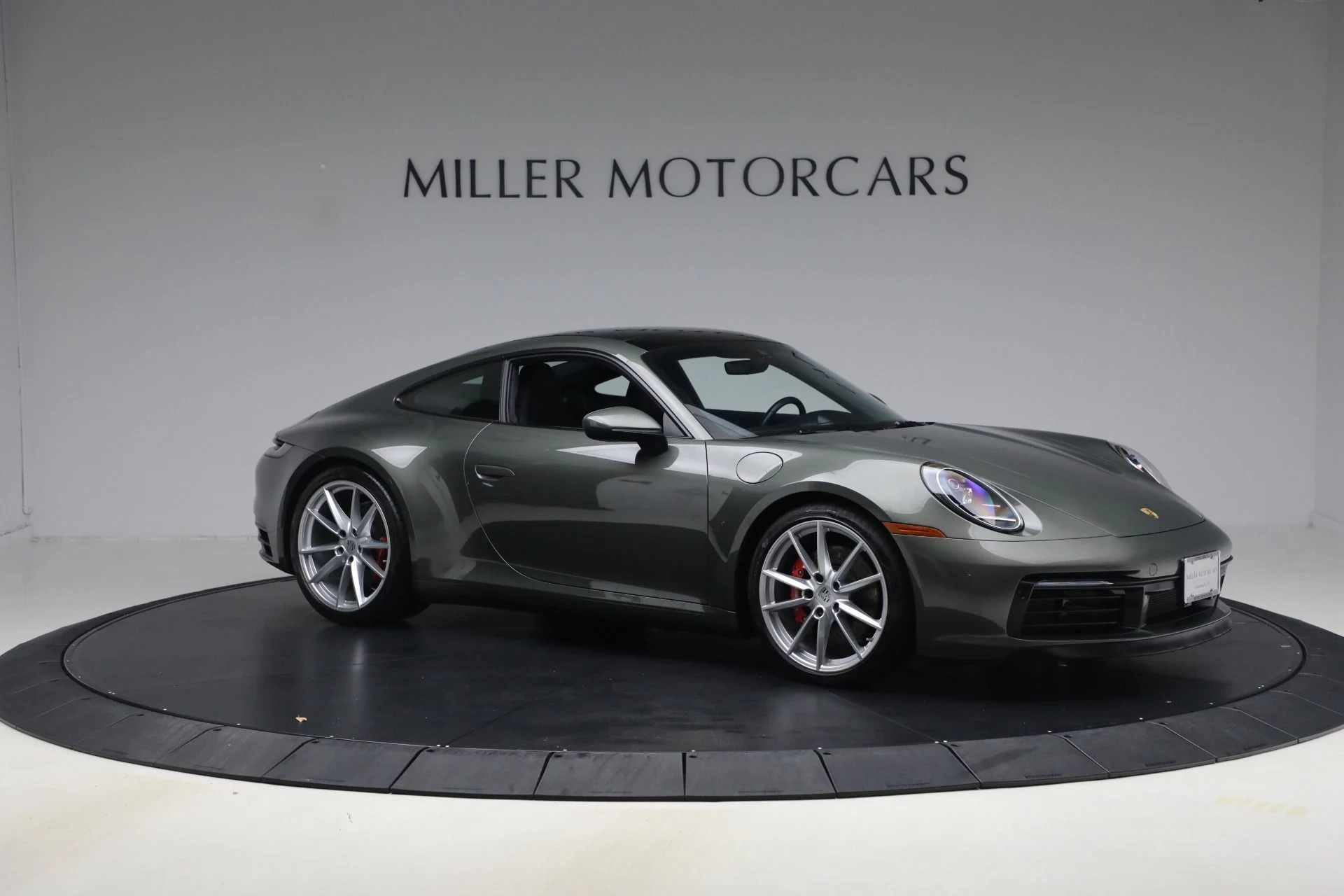 mph009_290447614_Used_2020_Porsche_911_Carrera_4_S_1792437581_0984dc3e22
