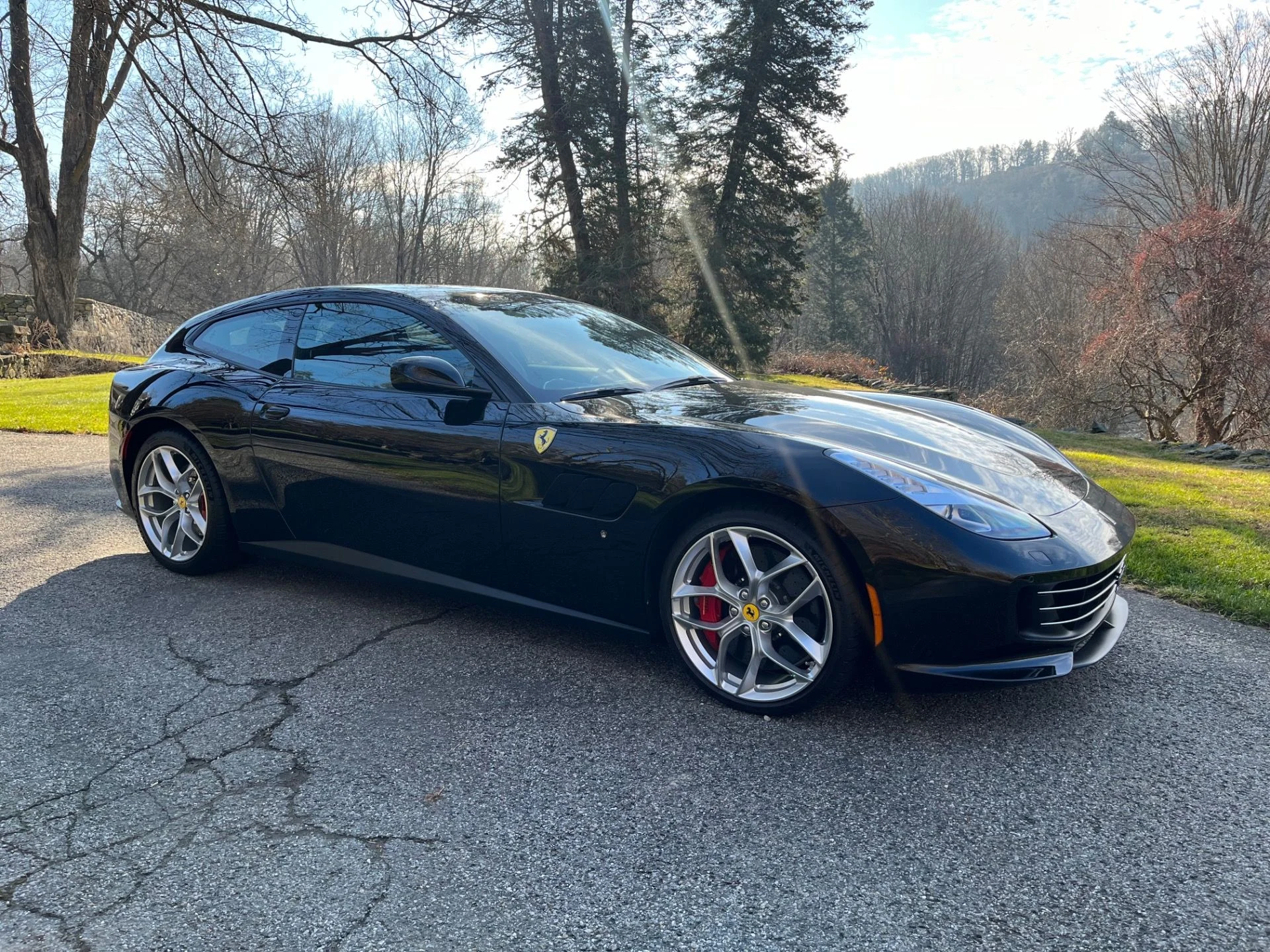 mph009_2907614620_Used_2018_Ferrari_GTC_4_Lusso_T_1770052081_ab217c8494