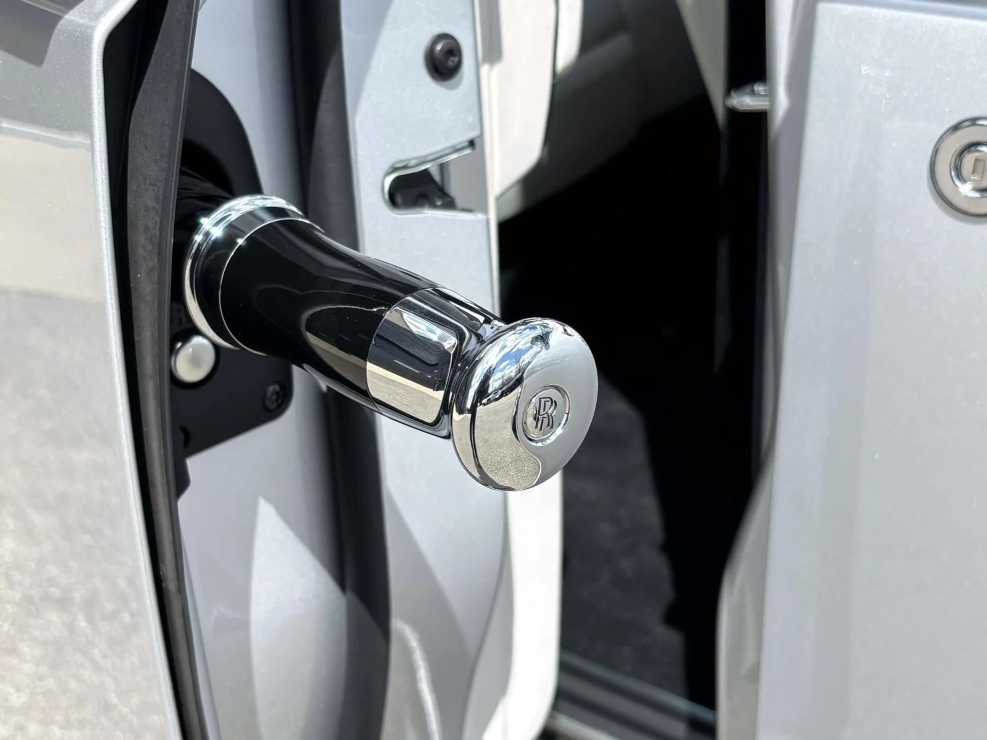 mph009_2913269872_9f505c9438eb4d63b4a483ed117e6456x_50029fa356