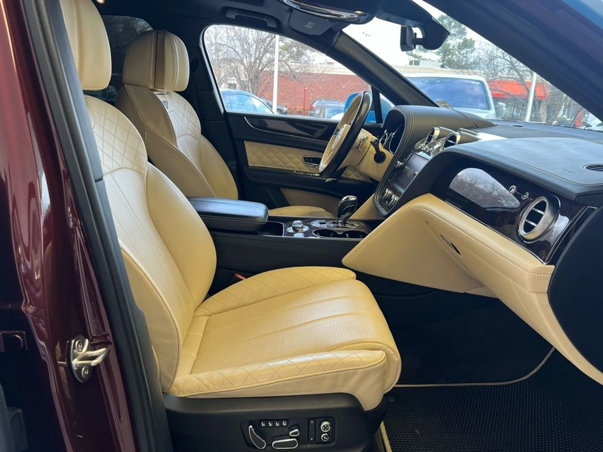 mph009_292758529_26d627fd0a5128943ab73a7cc1586d85x_b82f6c0d24