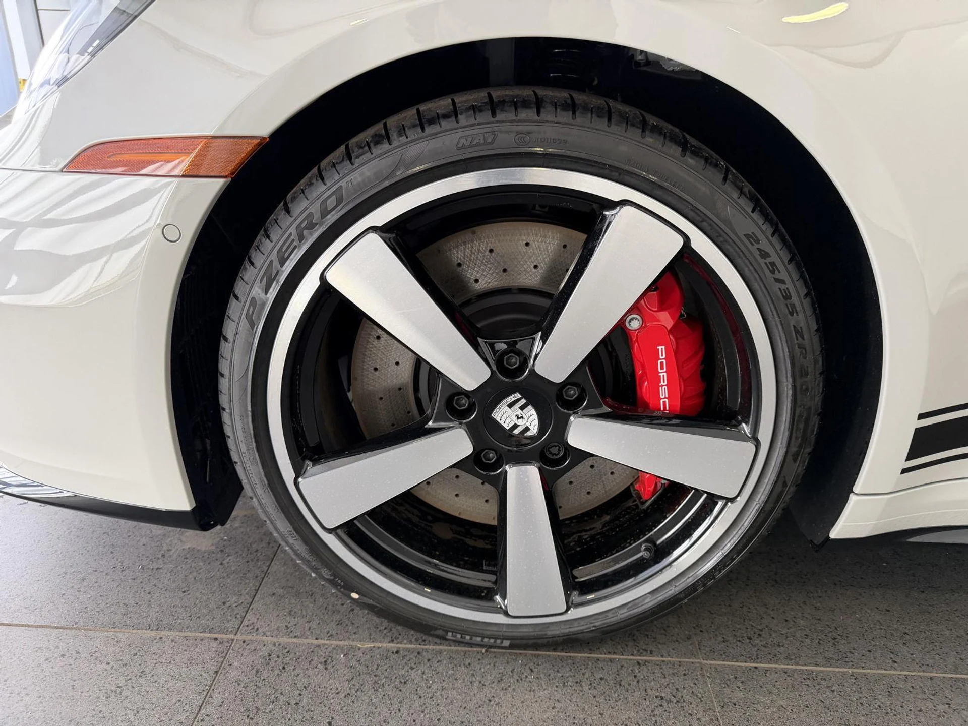 mph009_2928075590_580db9f3be780d275479c328c4f9505cx_047a2e7ca4