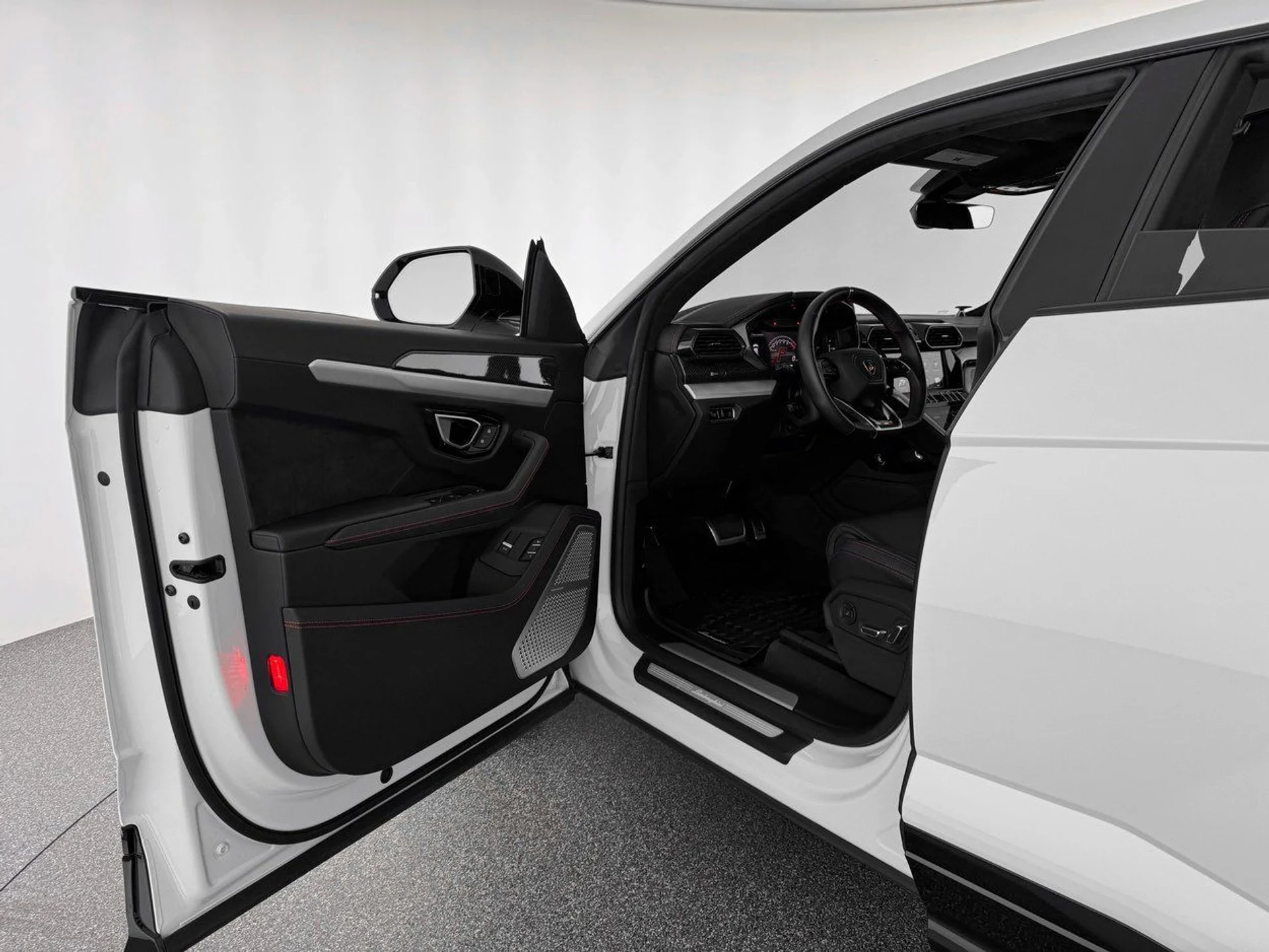 mph009_293257576_a537d01e450dc0ba8ca4f347eff233a1x_f8d8e88a28