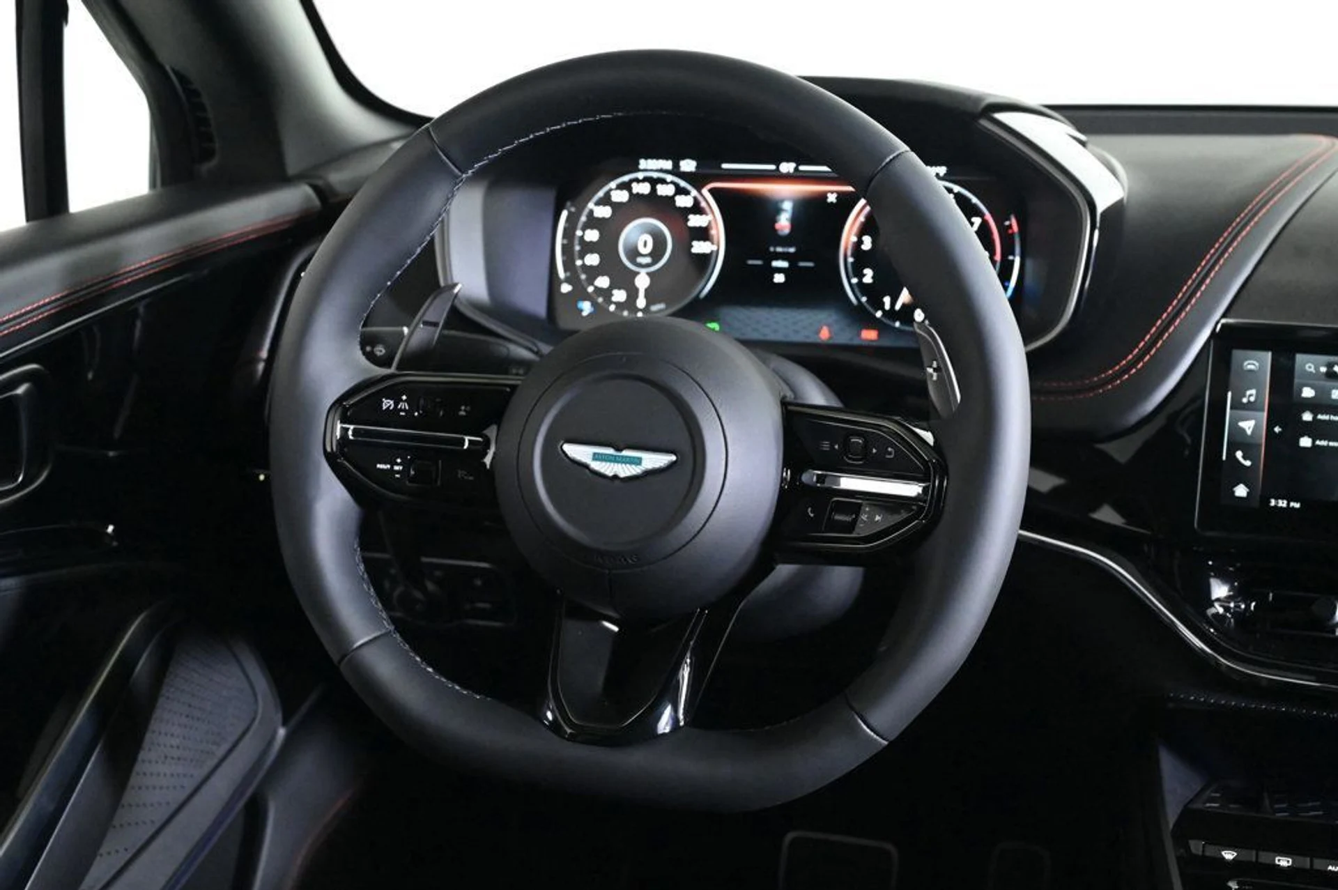 mph009_2945408144_new_2026_aston_martin_dbx_sawd_11350_22964208_10_1024_2f0d54b572