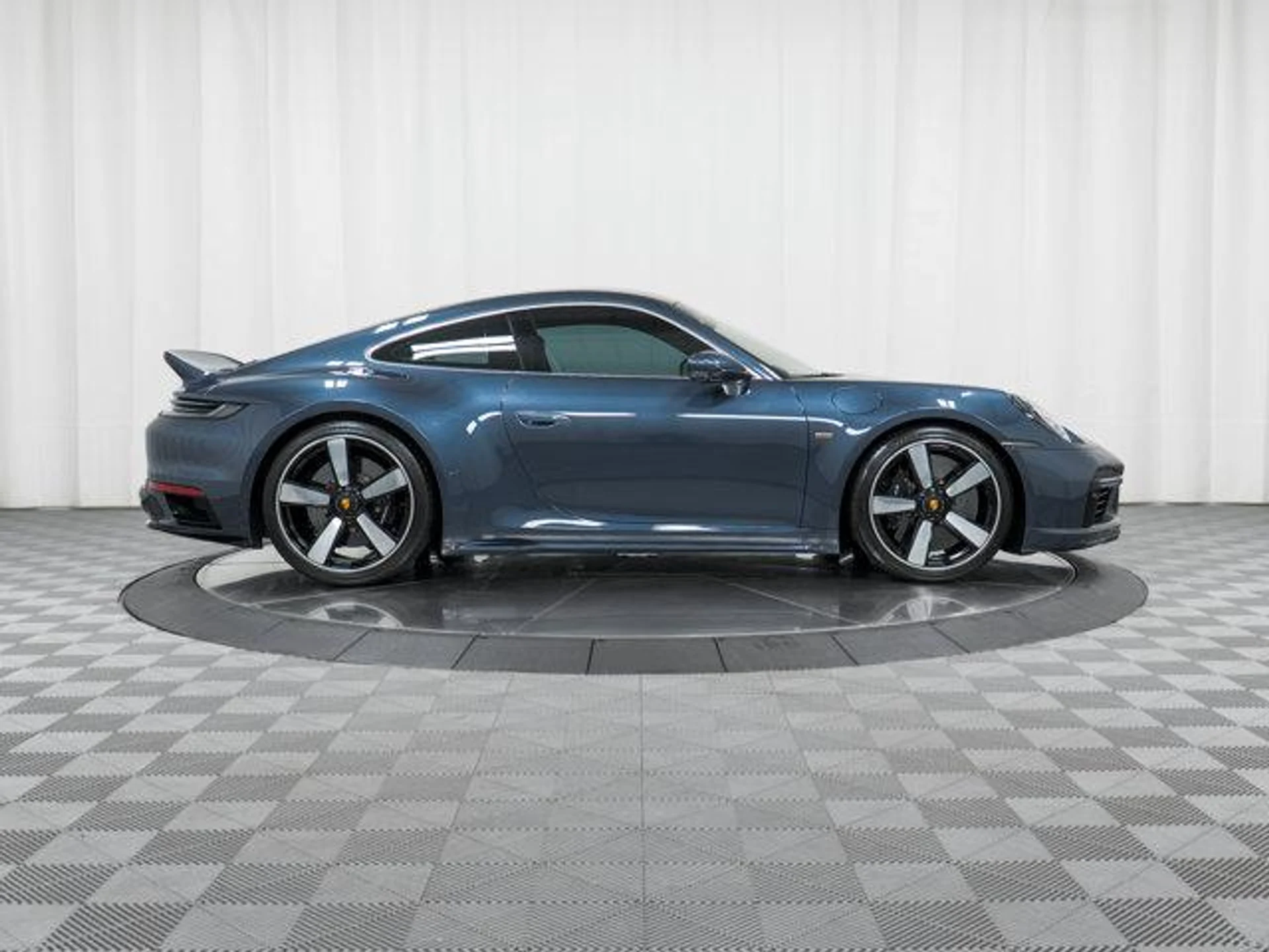 mph009_2947462345_JA_6_BSB_Pm_S5i3uze_T7m_A9_Elky_Tt0_91be3b8ad6