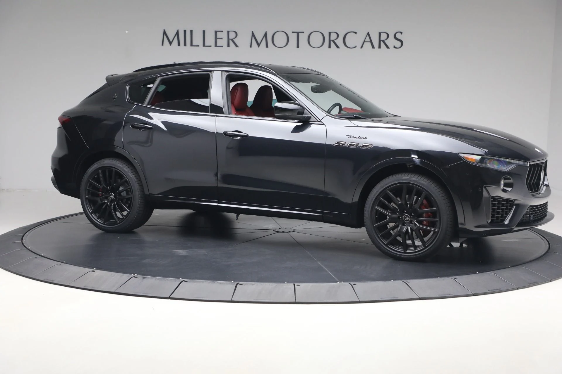 mph009_2956952333_Used_2022_Maserati_Levante_Modena_1778957169_5a98cbb5dd