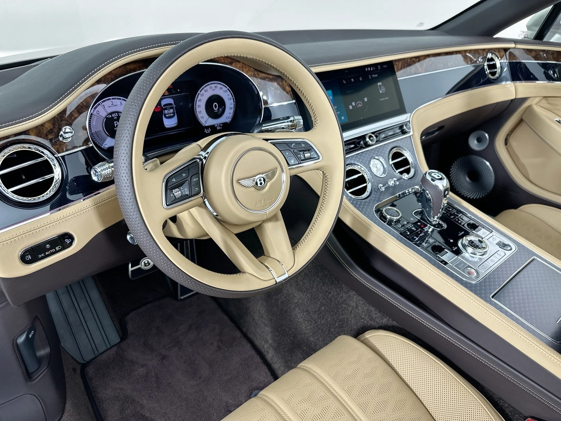 mph009_2962542272_10_e48d6706db