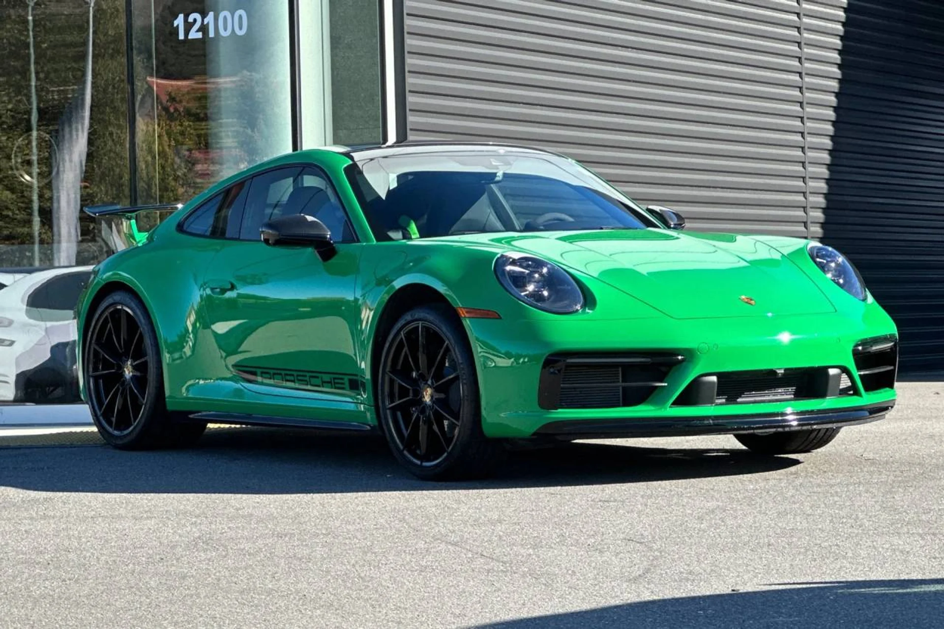 mph009_2974700563_1280_3e8a4bcabd