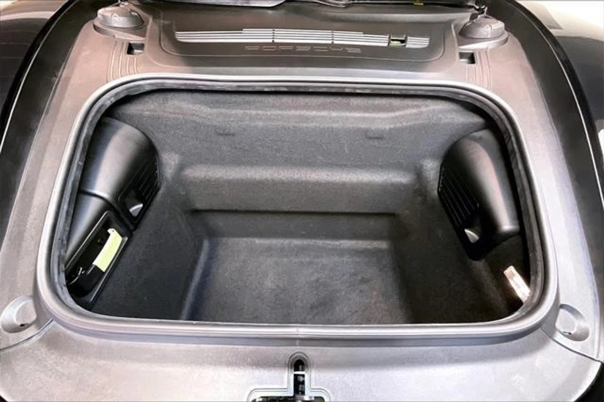 mph009_297573239_ynp_Vv_RE_0a_M_Ka_B_Nc_Rm2_Ee_L_Qm_X_Zpo_86f8eba8b6