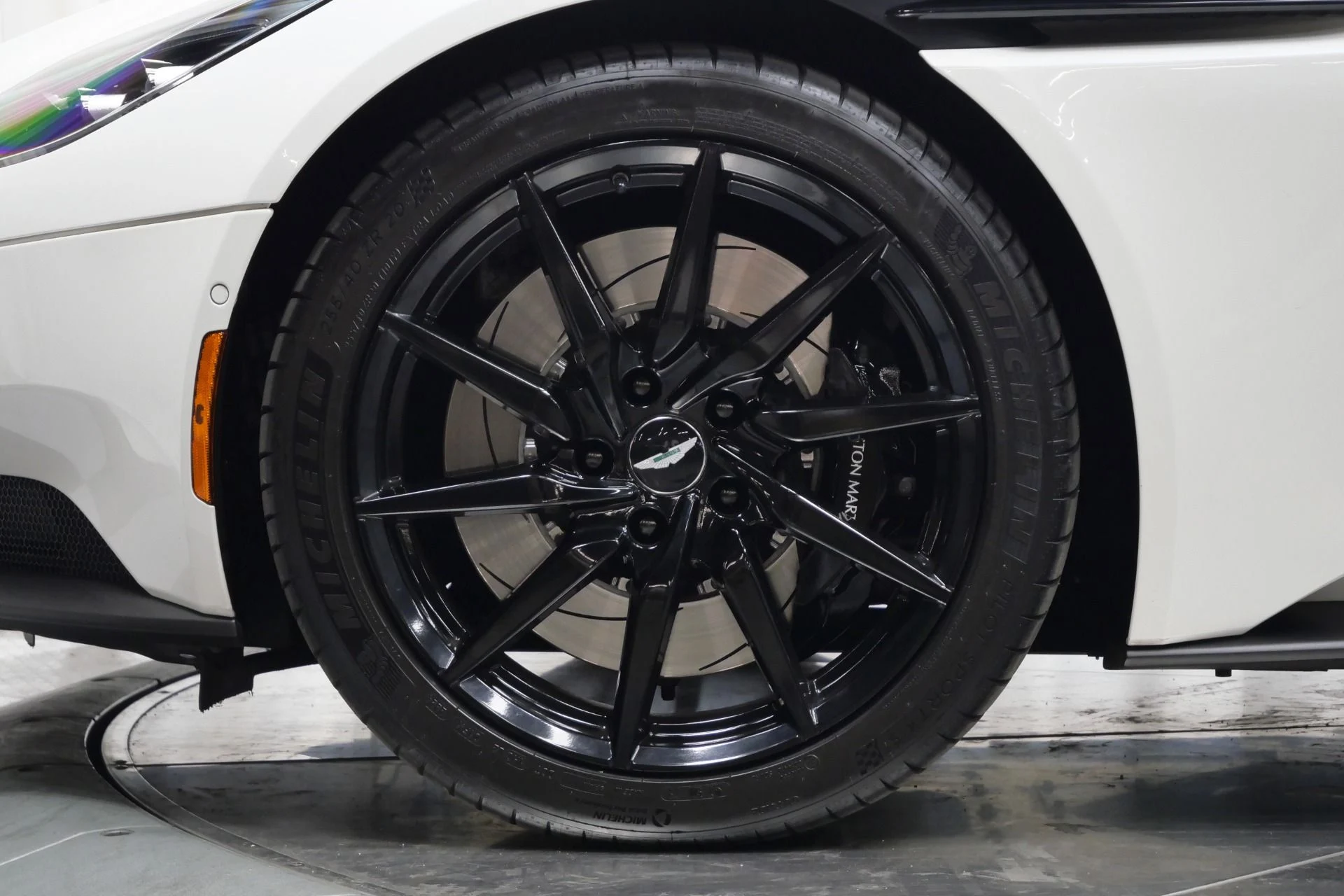 mph009_2981515740_Used_2019_Aston_Martin_DB_11_Volante_Gloss_Black_Bodypack_Heated_and_Ventilated_Seats_1764691005_8fc521af1a