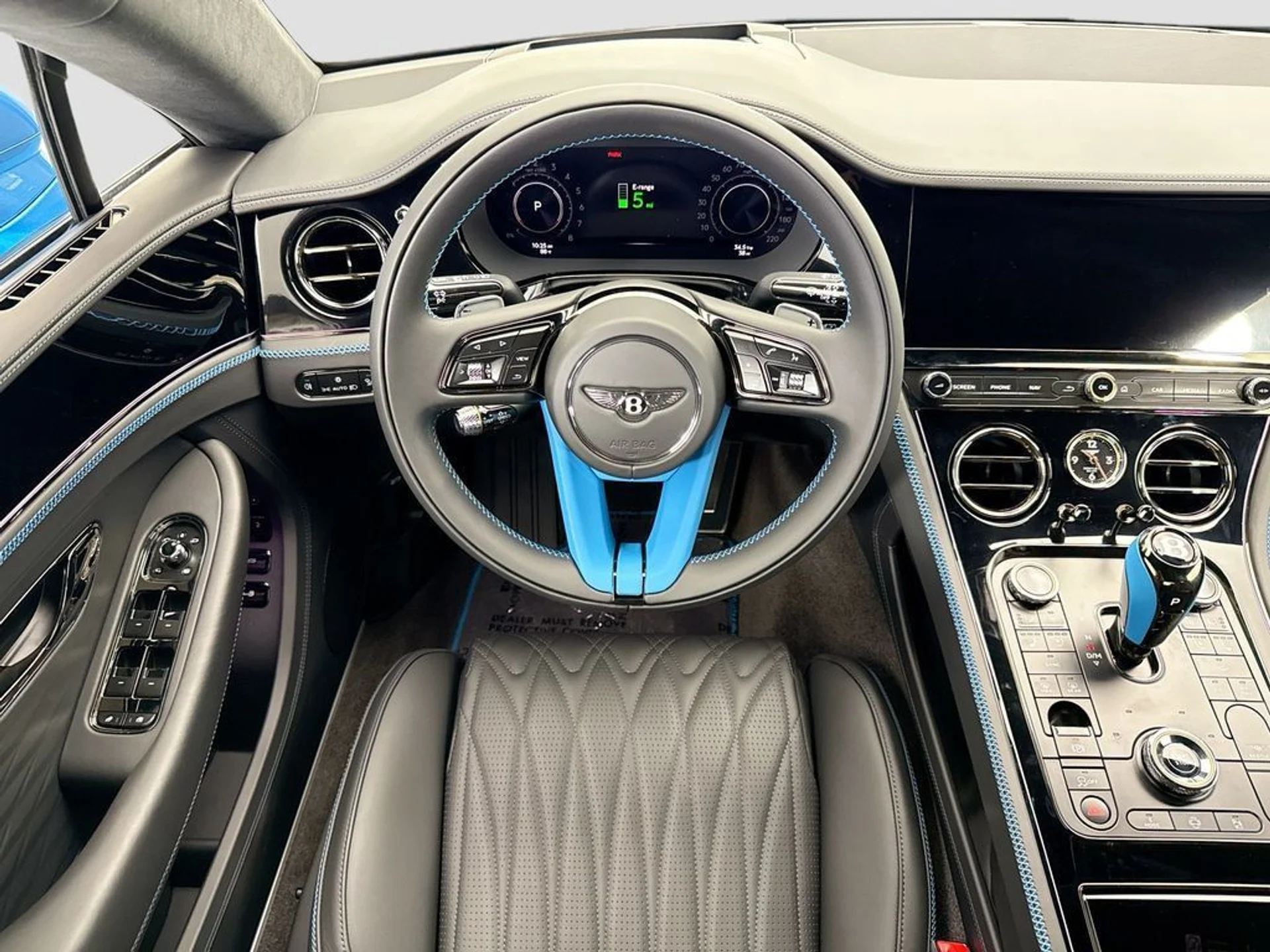 mph009_300384687_new_2026_bentley_continental_gt_azure_8119_22999711_10_1024_1d73cb4b3e