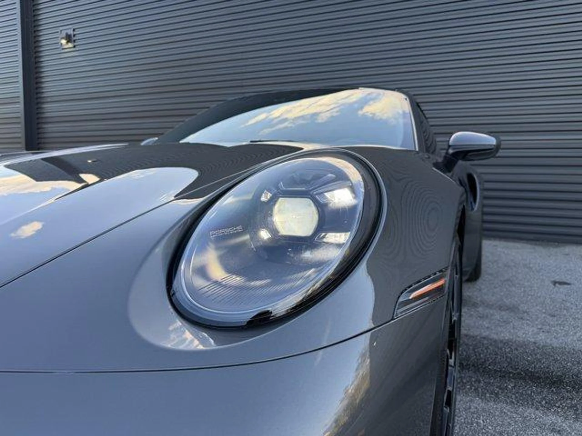 mph009_3010473858_V_Dl_T7_E9mn_UUJ_4r6_H9_L2_Qh_SY_Ts_5e1fb6e7ae