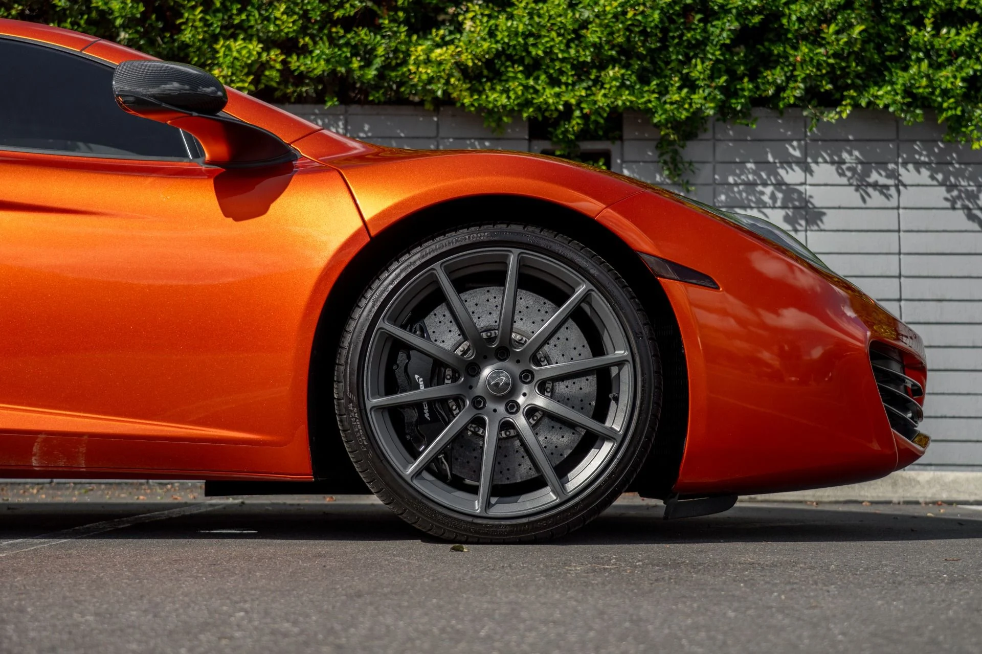 mph009_3011924882_Used_2012_Mc_Laren_MP_4_12_C_1760565617_0f840affd9
