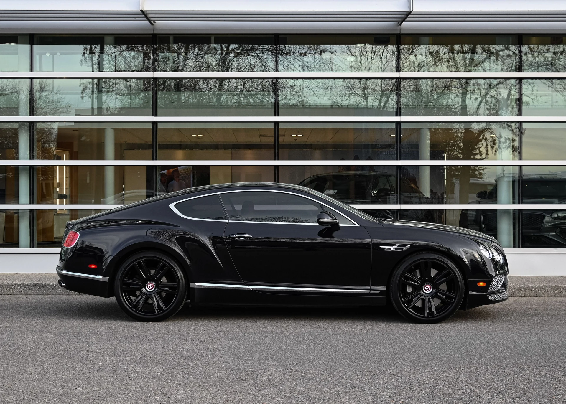 mph009_3016087583_16948b8e_401a_4d7f_945c_283df59cbaac_25b8093eb9