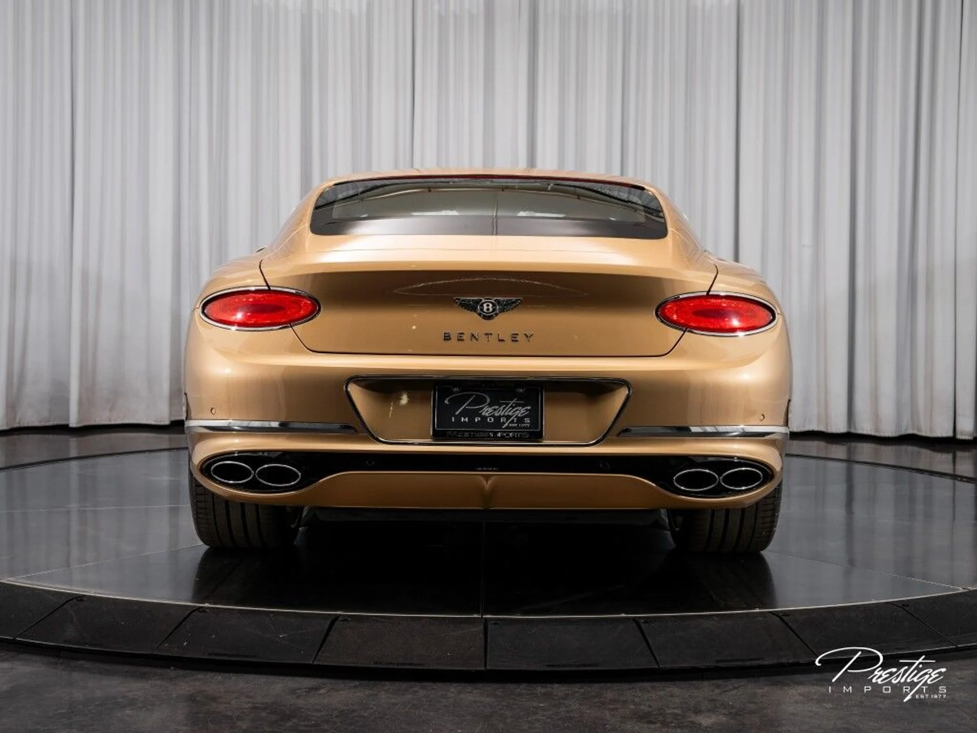 mph009_3016249225_810b05cbd8f53119f1944574e1c87fc0_1244abf103