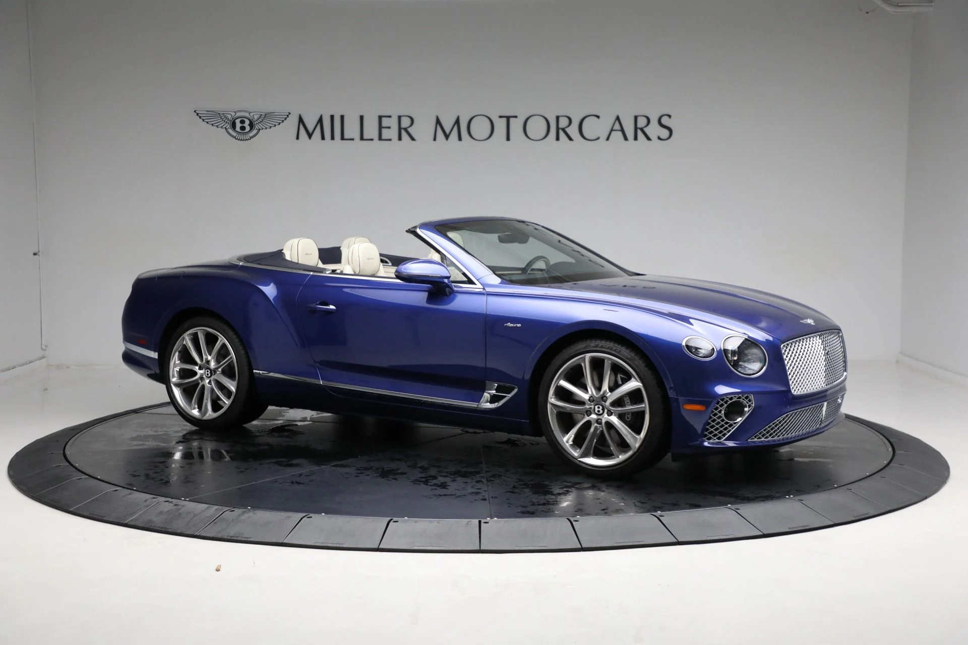 mph009_3017058450_New_2023_Bentley_Continental_GTC_Azure_V8_0cfb92906a