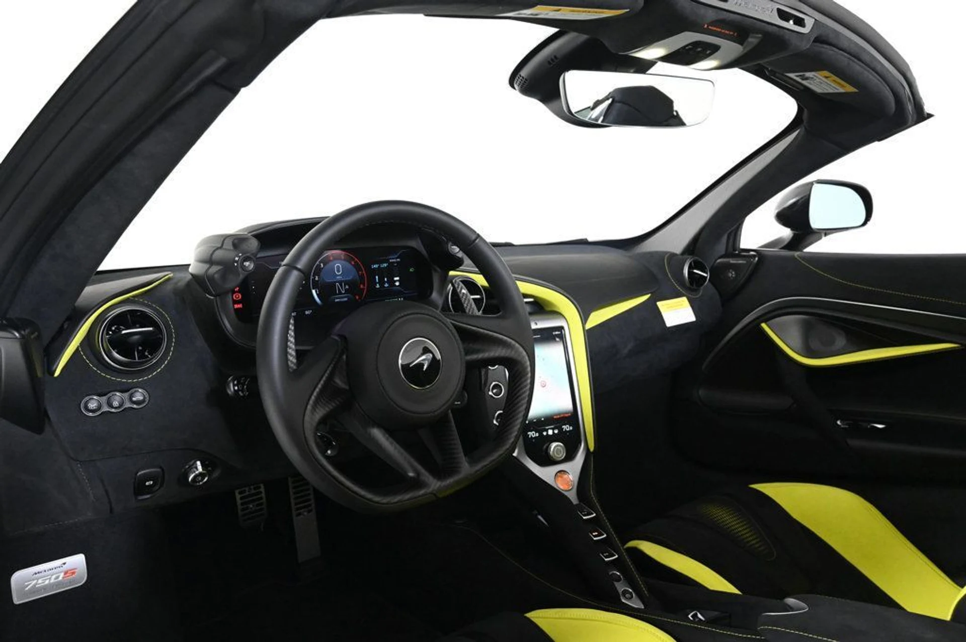 mph009_3019159953_used_2025_mclaren_750s_spider_11350_22950196_9_1024_f85c928545