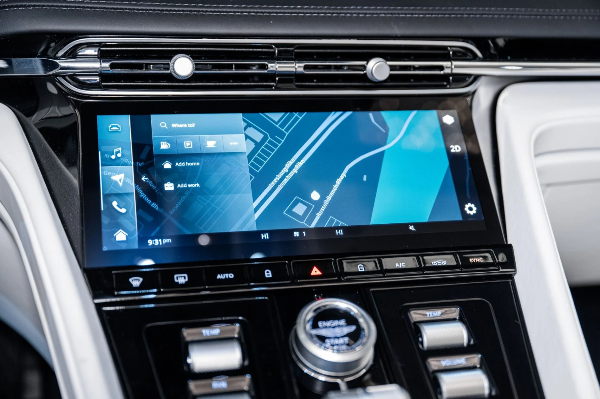 mph009_3024532124_Used_2025_Aston_Martin_DB_12_Volante_1741214270_3bcdf9fab6