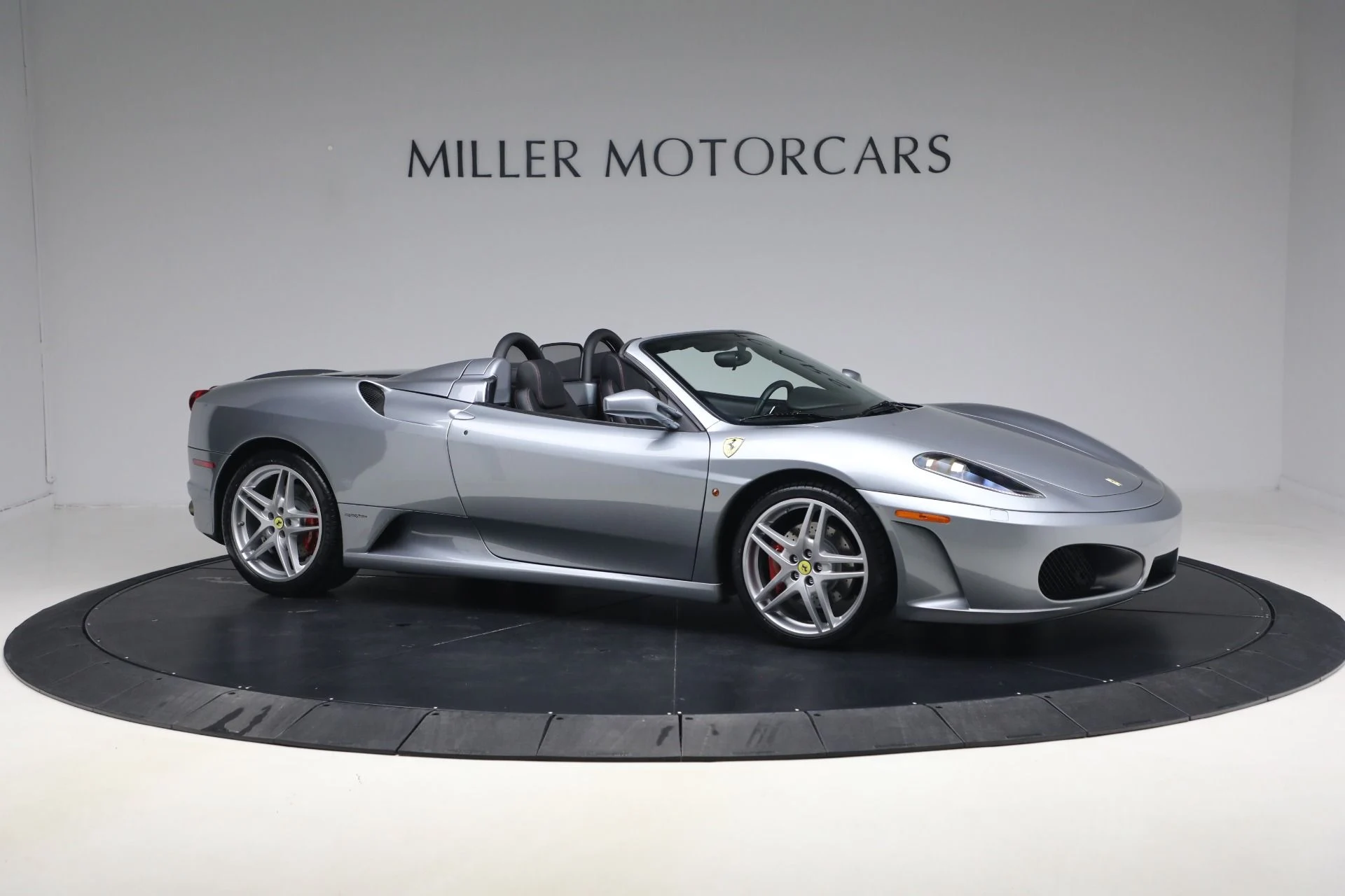 mph009_3029763284_Used_2005_Ferrari_F430_Spider_1771525257_468aa51257