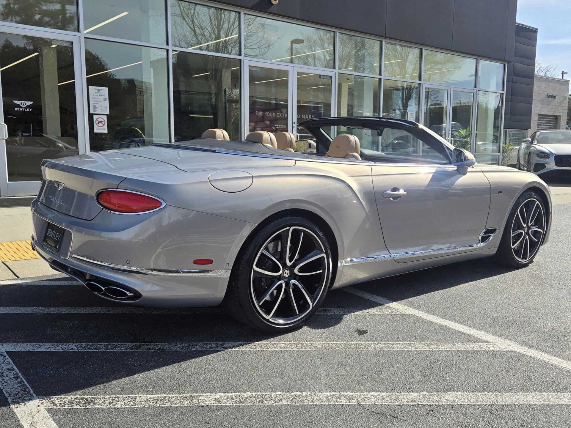 mph009_3029876823_11e5d62323d567881f5d960f83fc75bdx_8a645f6236