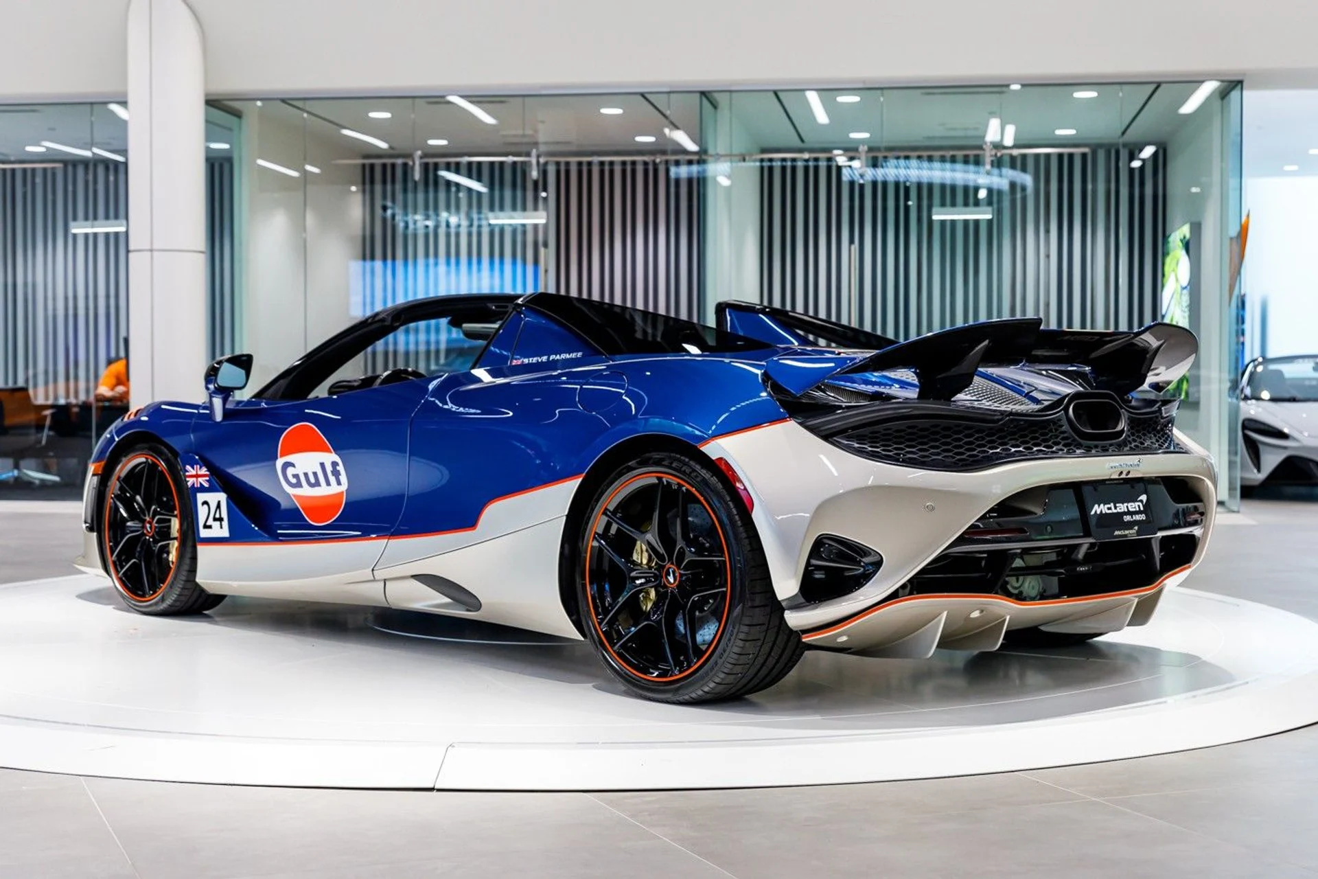 mph009_3032336055_430_p10_l_a715194367