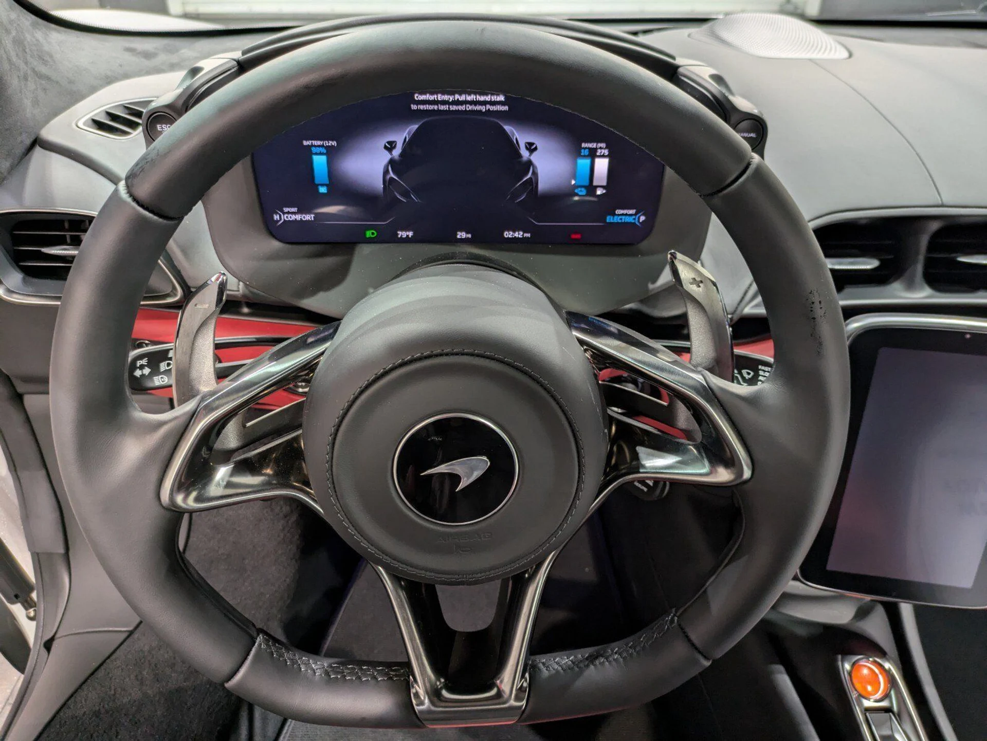 mph009_3034331593_78275645e4c60005600aafbd204a0aae_a0c022e65e