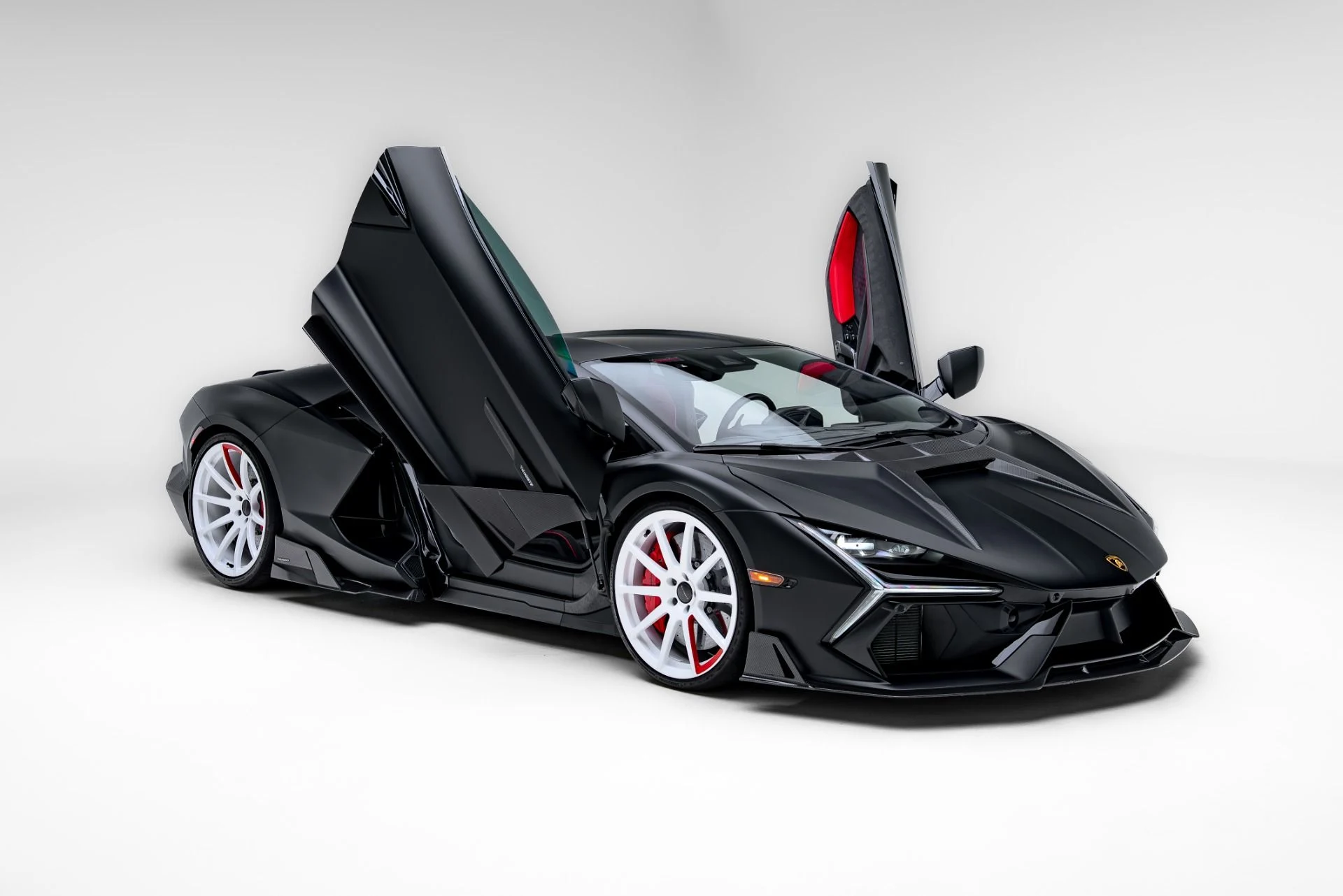mph009_3034761437_Used_2024_Lamborghini_Revuelto_Mansory_1777411544_fe0ad68618