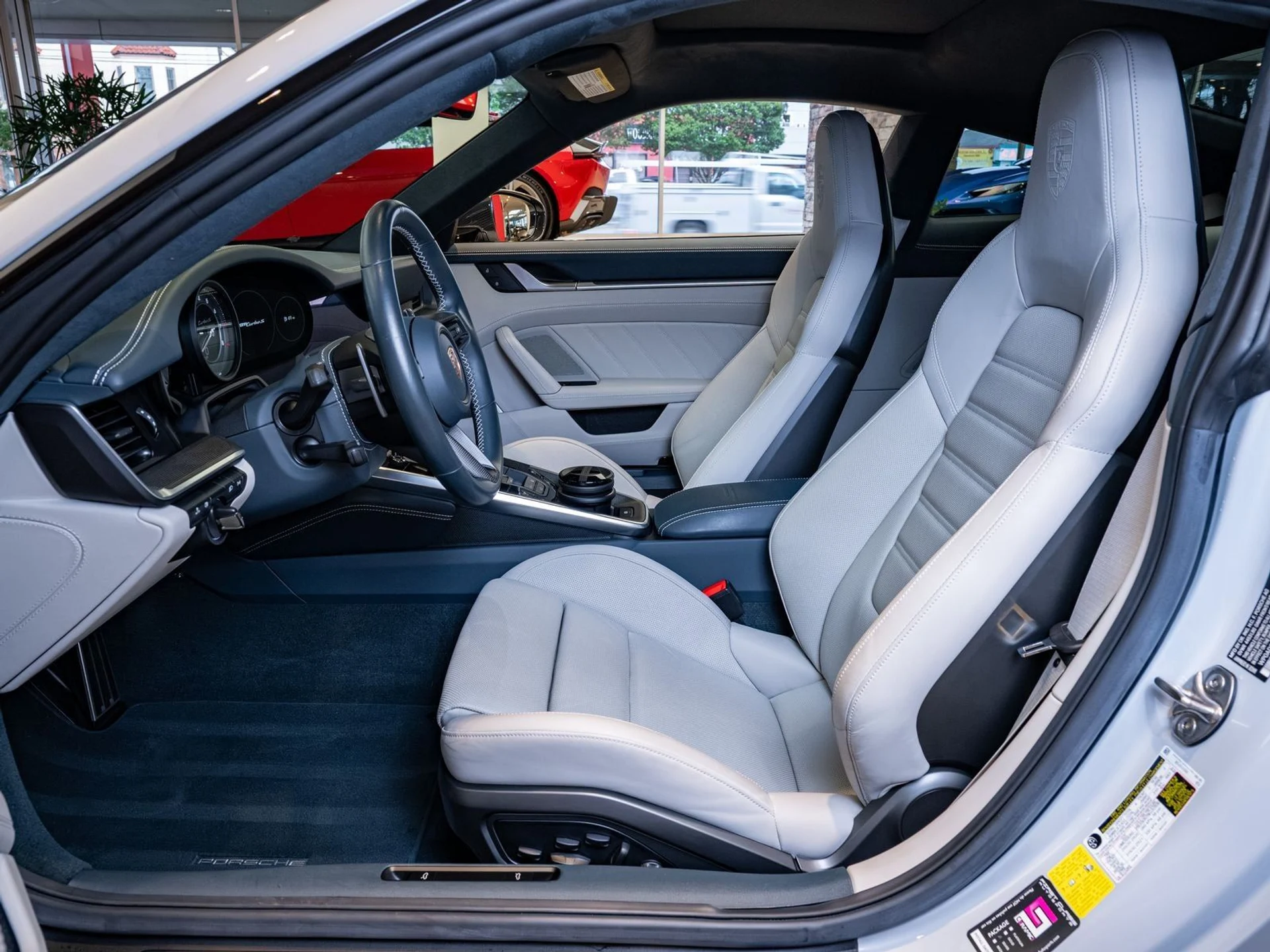 mph009_303611190_10_c1fbdd327b