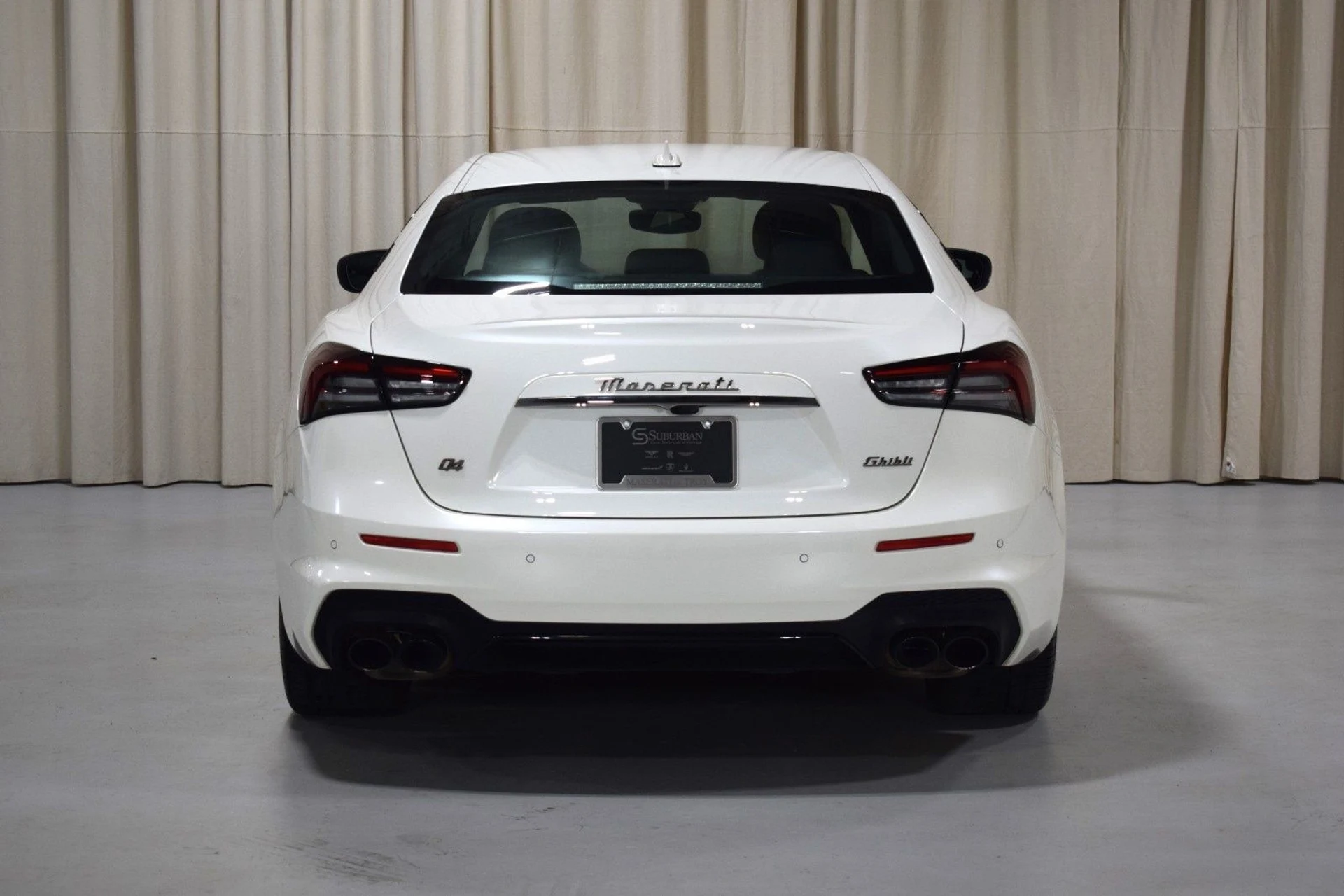 mph009_3041205368_91da6d1ac2050f4c9b52839006490daax_db454a53e2