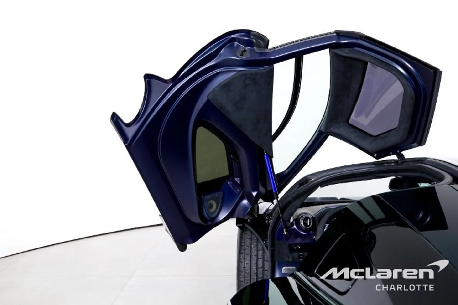 mph009_3048135303_Used_2019_Mc_Laren_Senna_84ac2fbf33