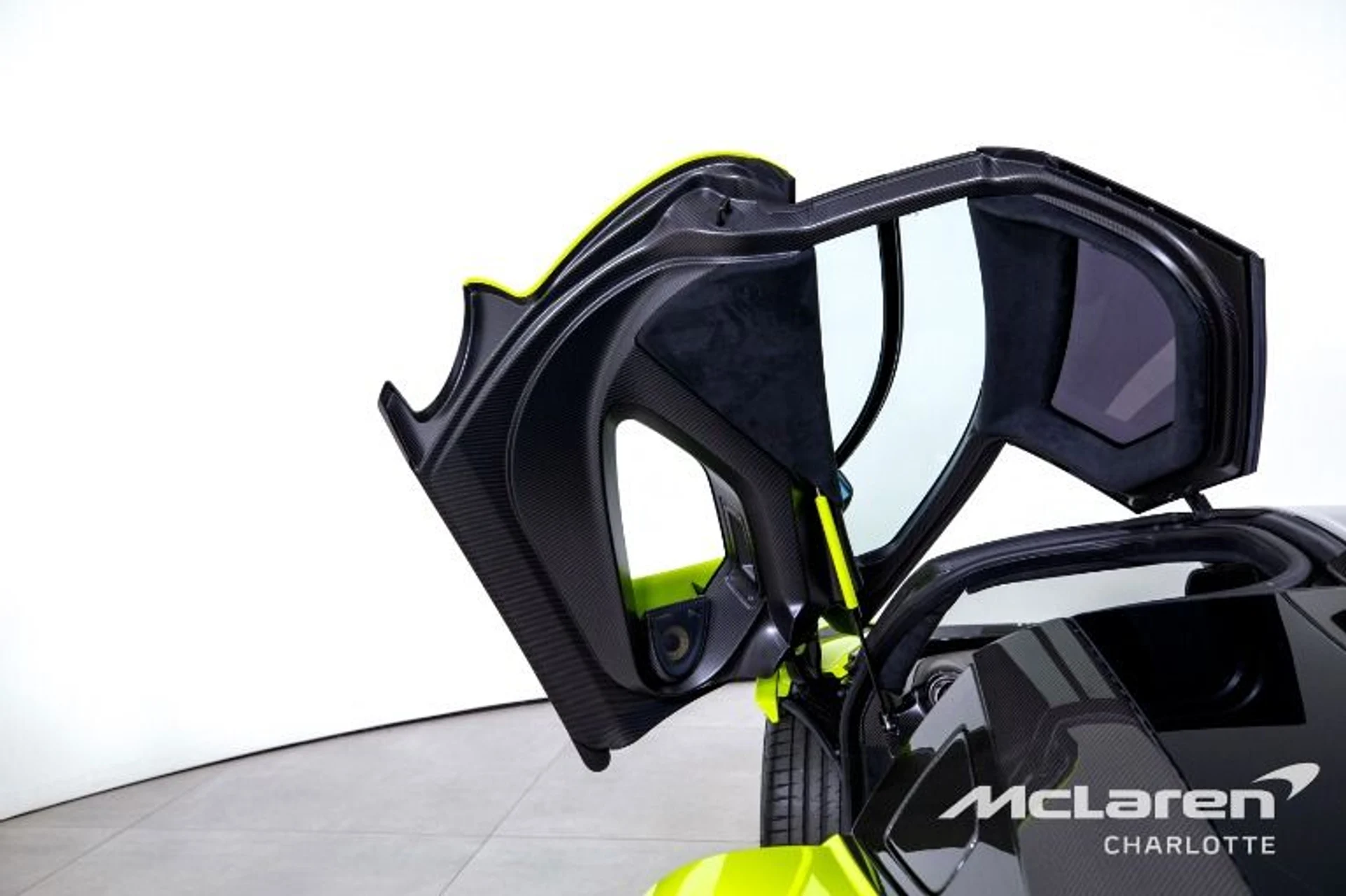 mph009_3054427641_Used_2019_Mc_Laren_Senna_42530f8de8