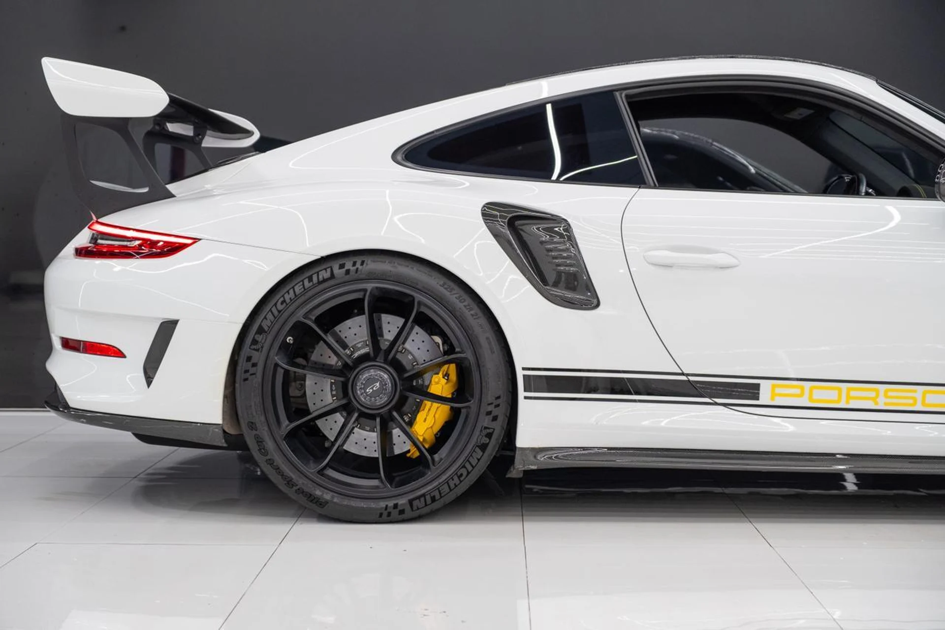 mph009_3055503762_b88d4f49a2349deb6e11d57a32bfcb2a_2233aff91c