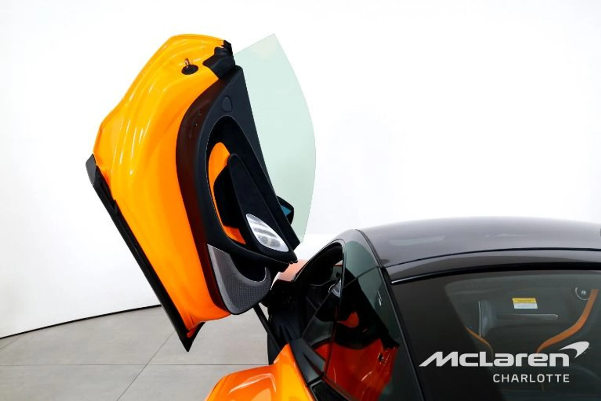 mph009_3056096044_New_2027_Mc_Laren_GTS_86ed96160d