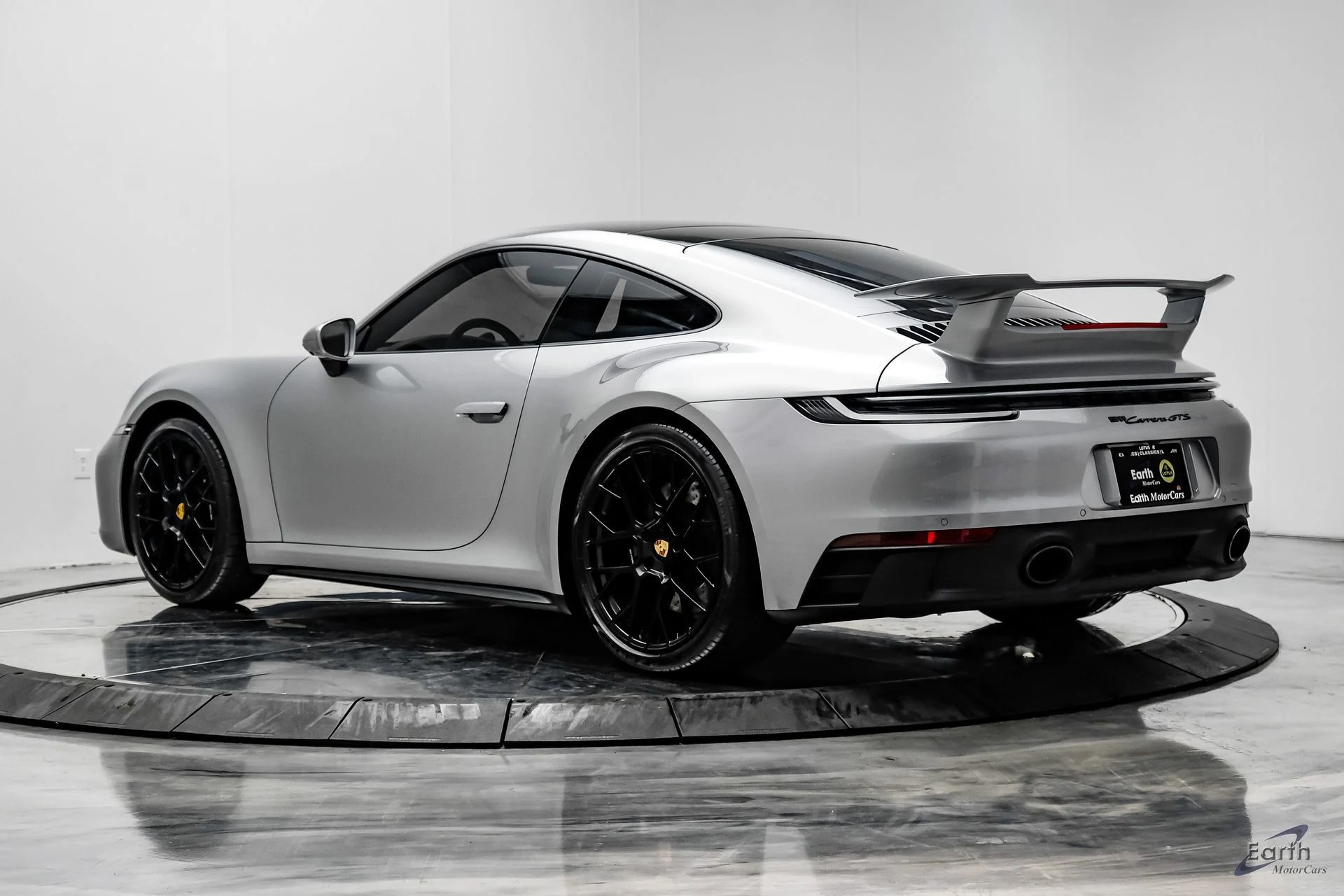 mph009_3057255888_72099c3e4f759650e217d4bf51b62b38x_55e2271516