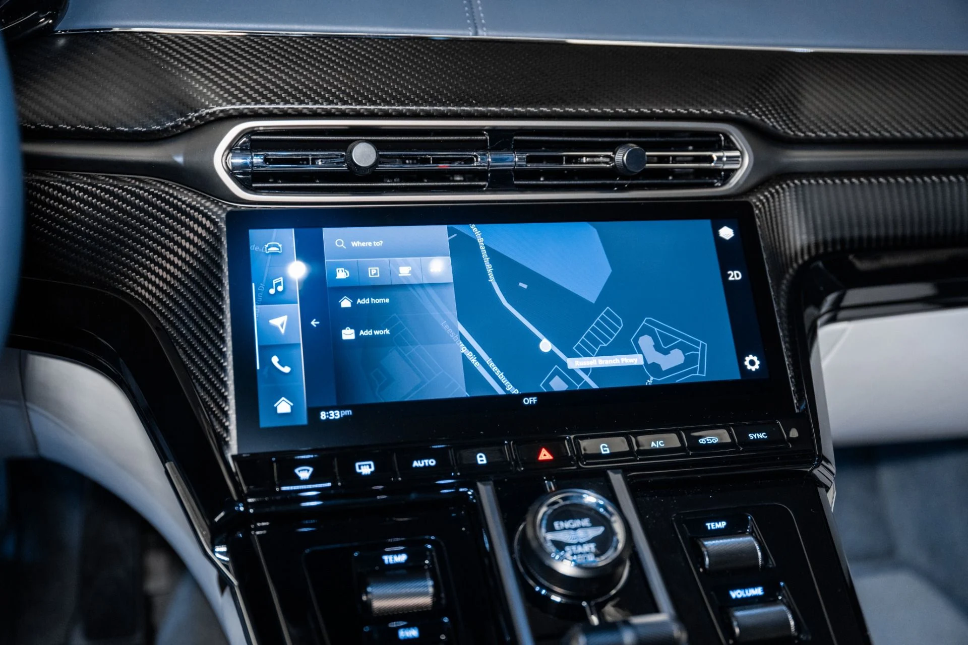 mph009_3058059069_Used_2025_Aston_Martin_Vantage_Coupe_1741617065_2f9eb1c737