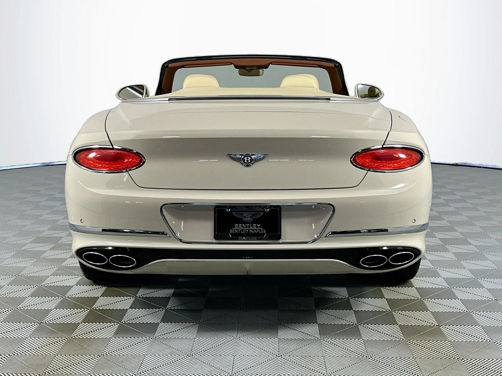 mph009_3061636482_10_5d6865e62d