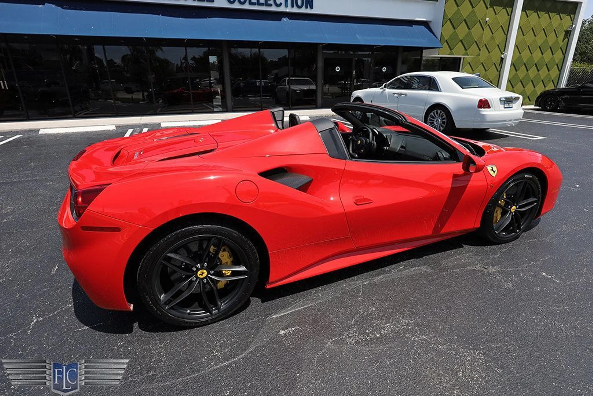 mph009_3064239035_used_2017_ferrari_488_spider_convertible_6305_23023892_10_1024_2fb737078e