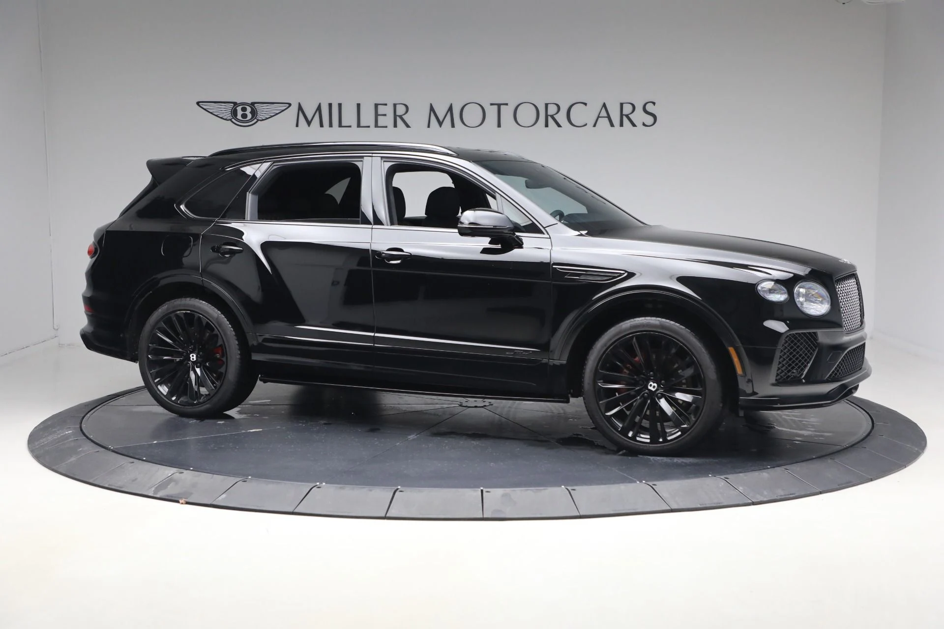 mph009_306490125_Used_2023_Bentley_Bentayga_Speed_1769469901_ed81d376cc