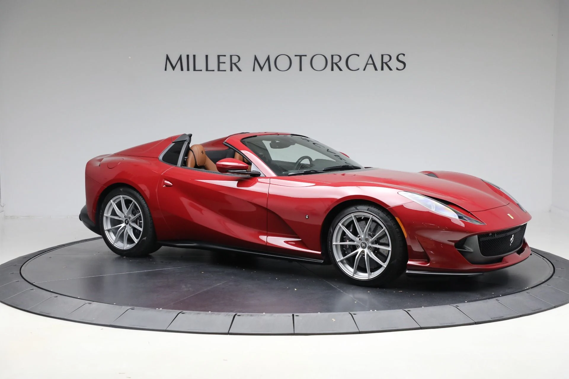mph009_3067287904_Used_2022_Ferrari_812_GTS_1760729504_c572bdb6df