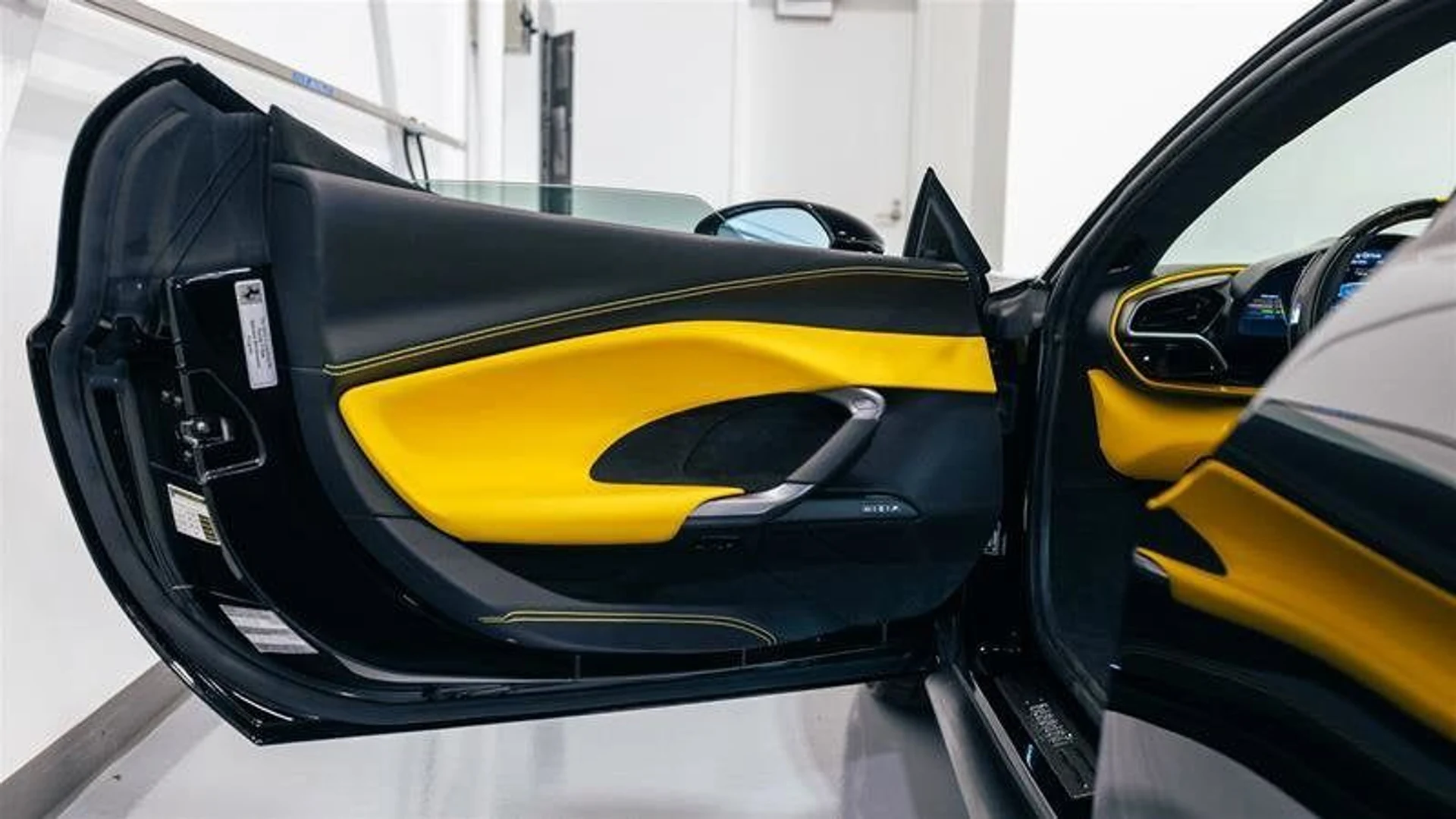 mph009_3070483866_cdae42bf3786418ab2593a5e83721270_8000c2680c