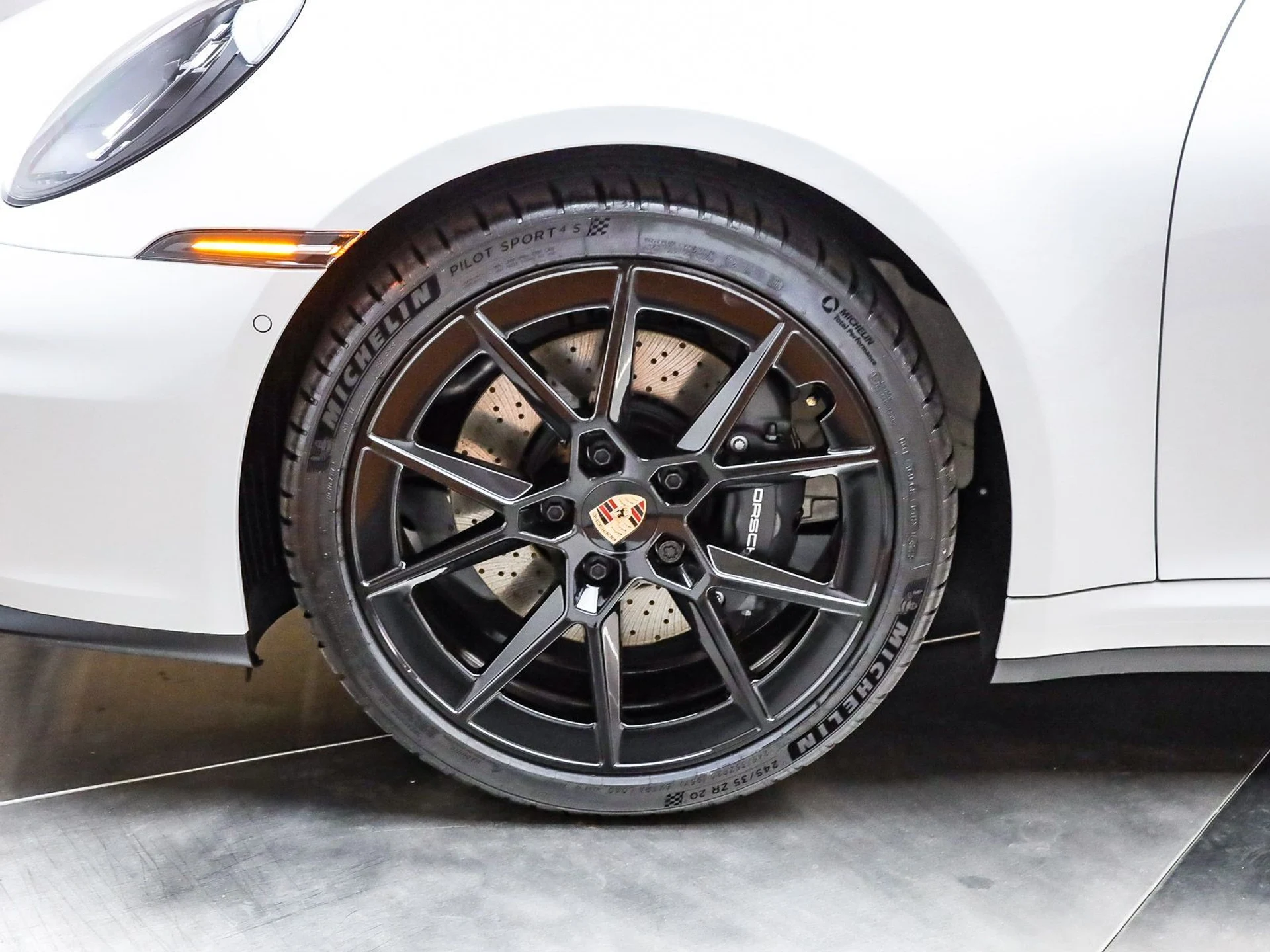 mph009_3071031516_7f2e0091280e548550162af3d6129899x_77fd1068a1