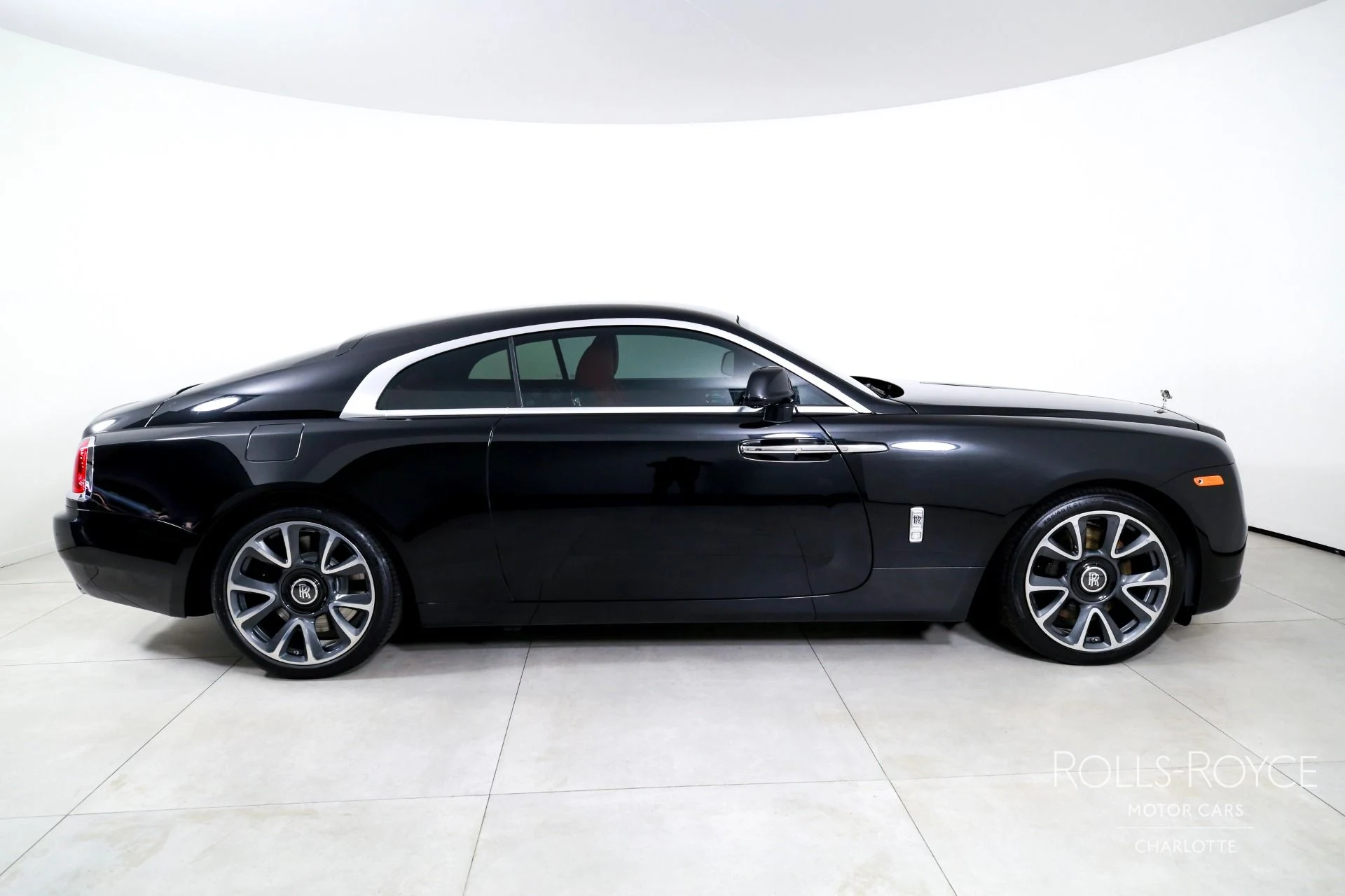 mph009_3071217555_Used_2020_Rolls_Royce_Wraith_1751579463_818692e8ba