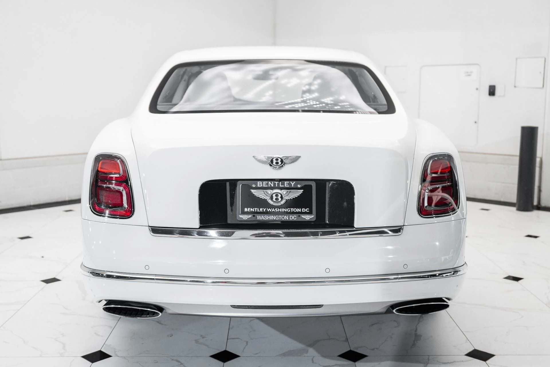mph009_3071910429_Used_2017_Bentley_Mulsanne_Speed_1758377888_ed5931c94e