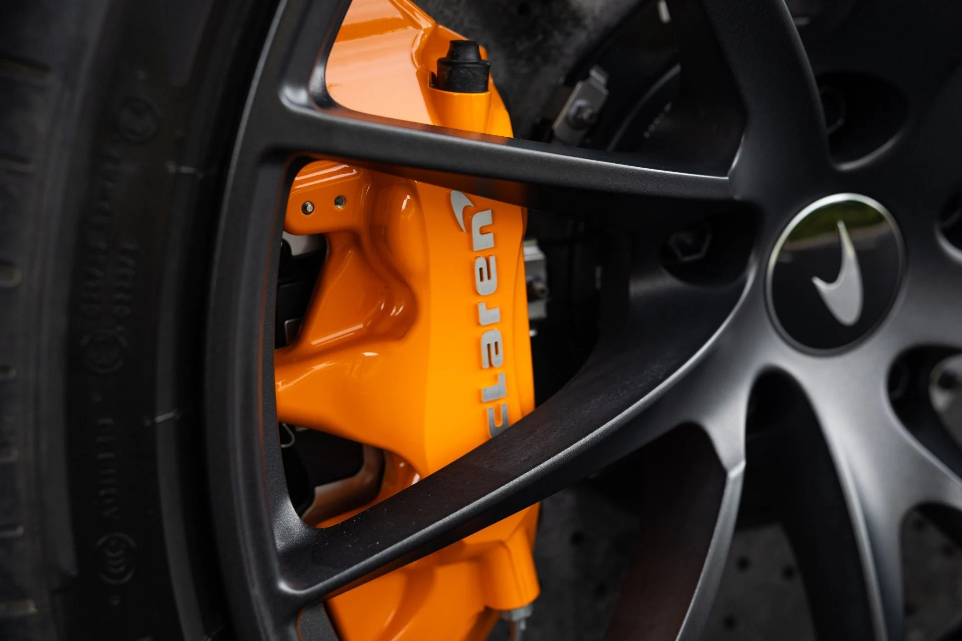 mph009_3073073176_Used_2022_Mc_Laren_720_S_Spider_Performance_1776703279_b32e4afd8f